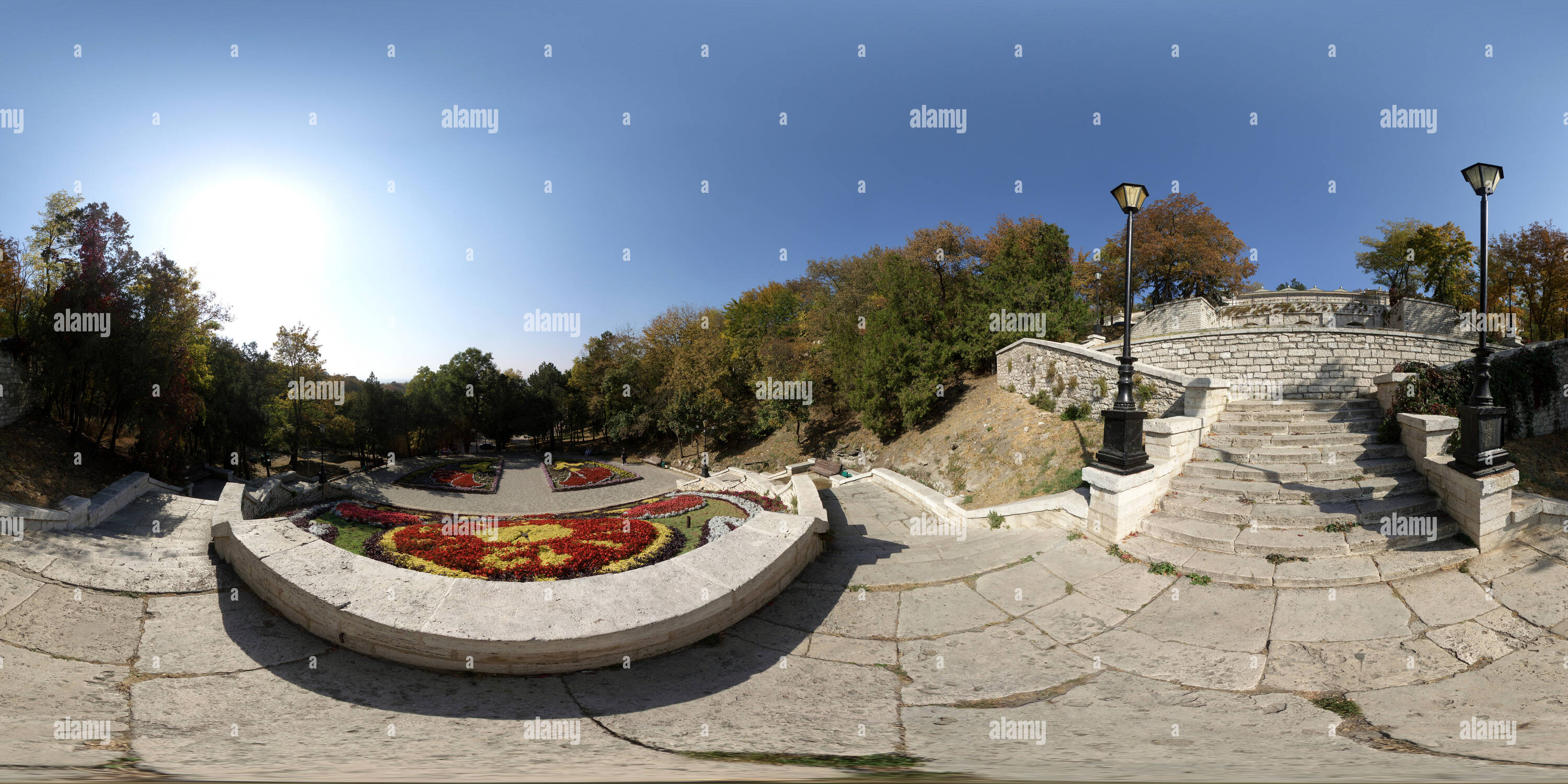 Visualizzazione panoramica a 360 gradi di Подъем к Академической галерее 2020