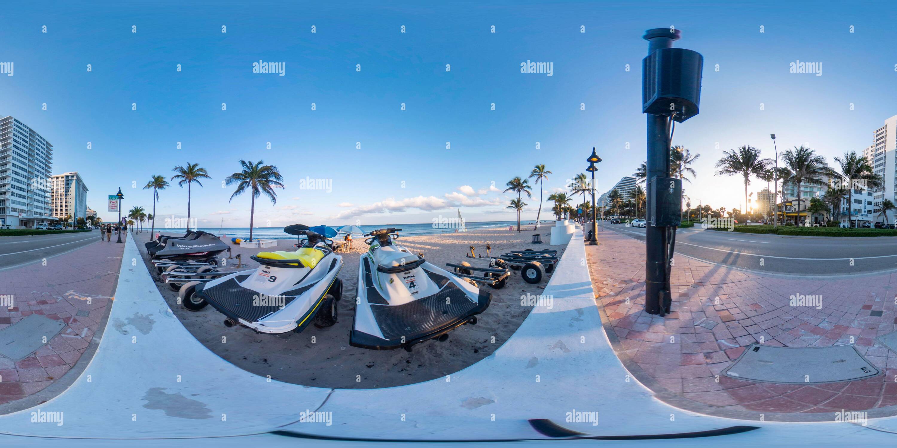 Visualizzazione panoramica a 360 gradi di 360 foto noleggio moto d'acqua Fort Lauderdale Beach FL