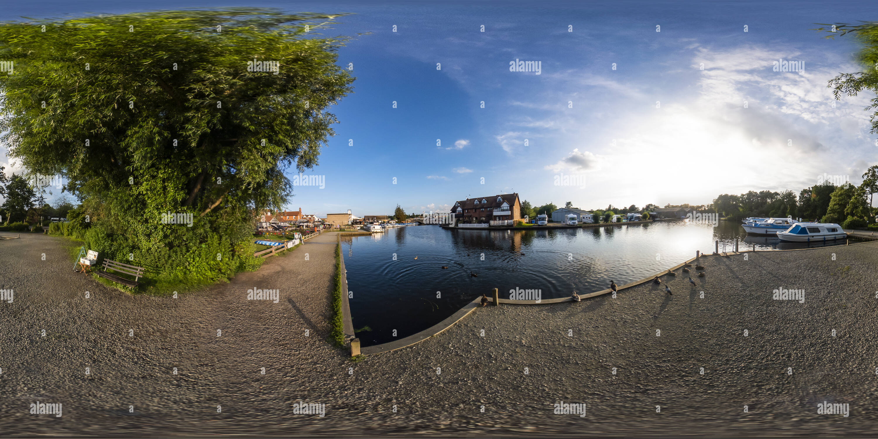 Visualizzazione panoramica a 360 gradi di Ormeggi pubblici a Wroxham, Norfolk Broads