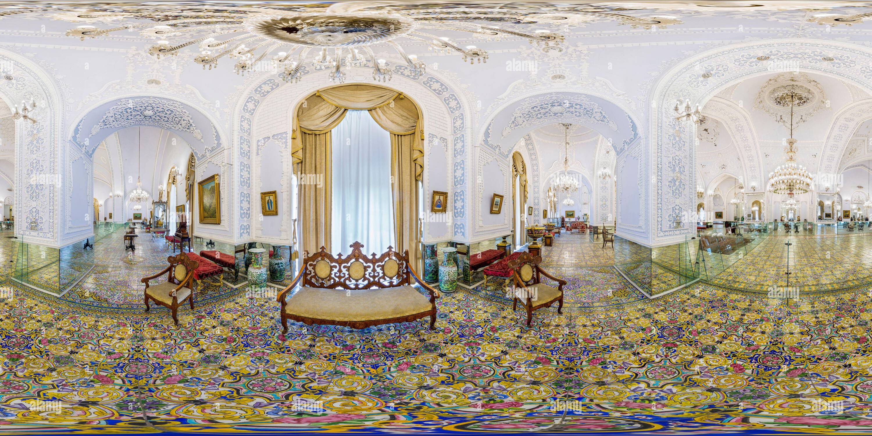 Visualizzazione panoramica a 360 gradi di Palazzo Golestan , Patrimonio Mondiale dell'Umanita'
