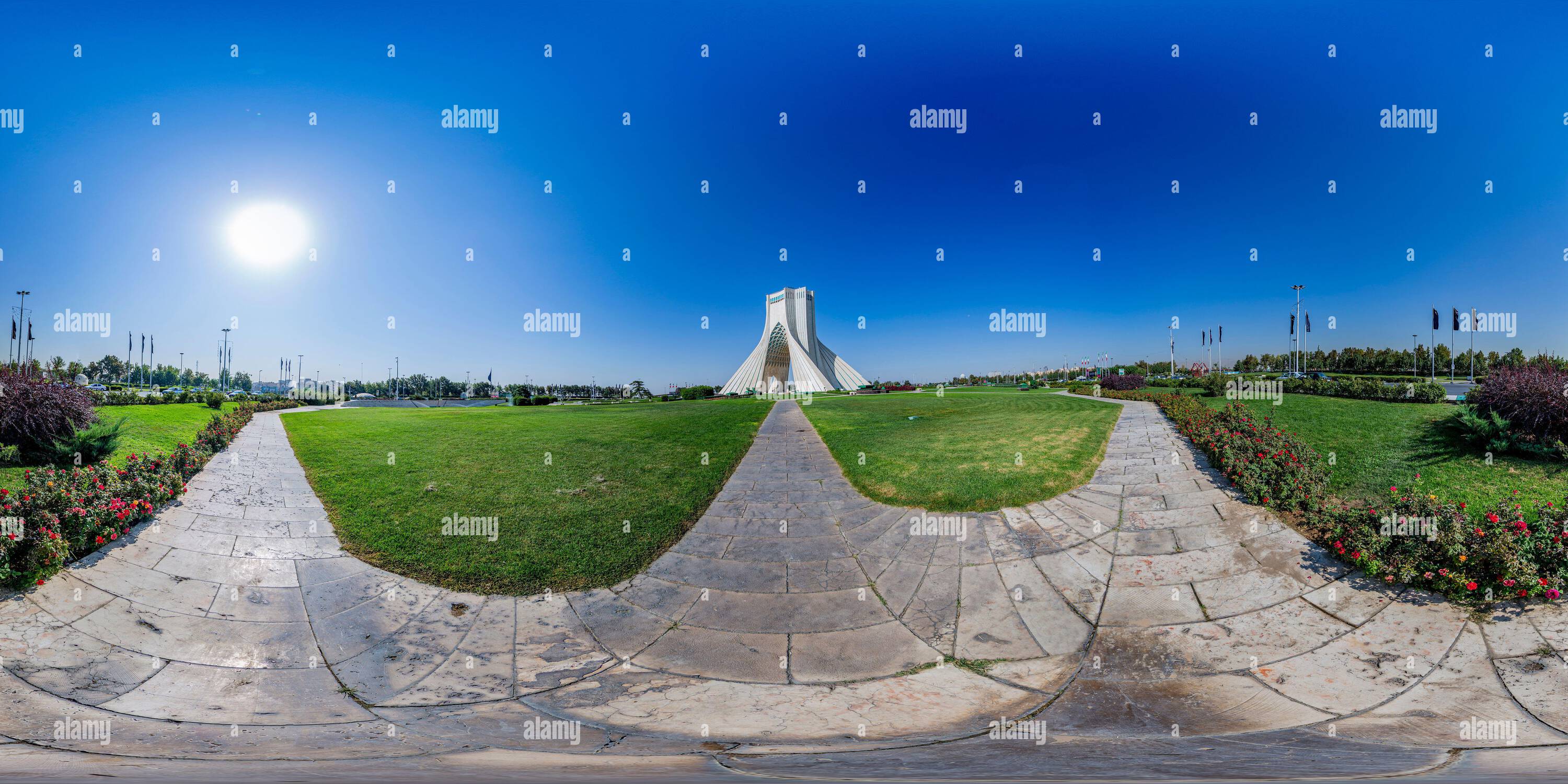 Visualizzazione panoramica a 360 gradi di Torre Azadi