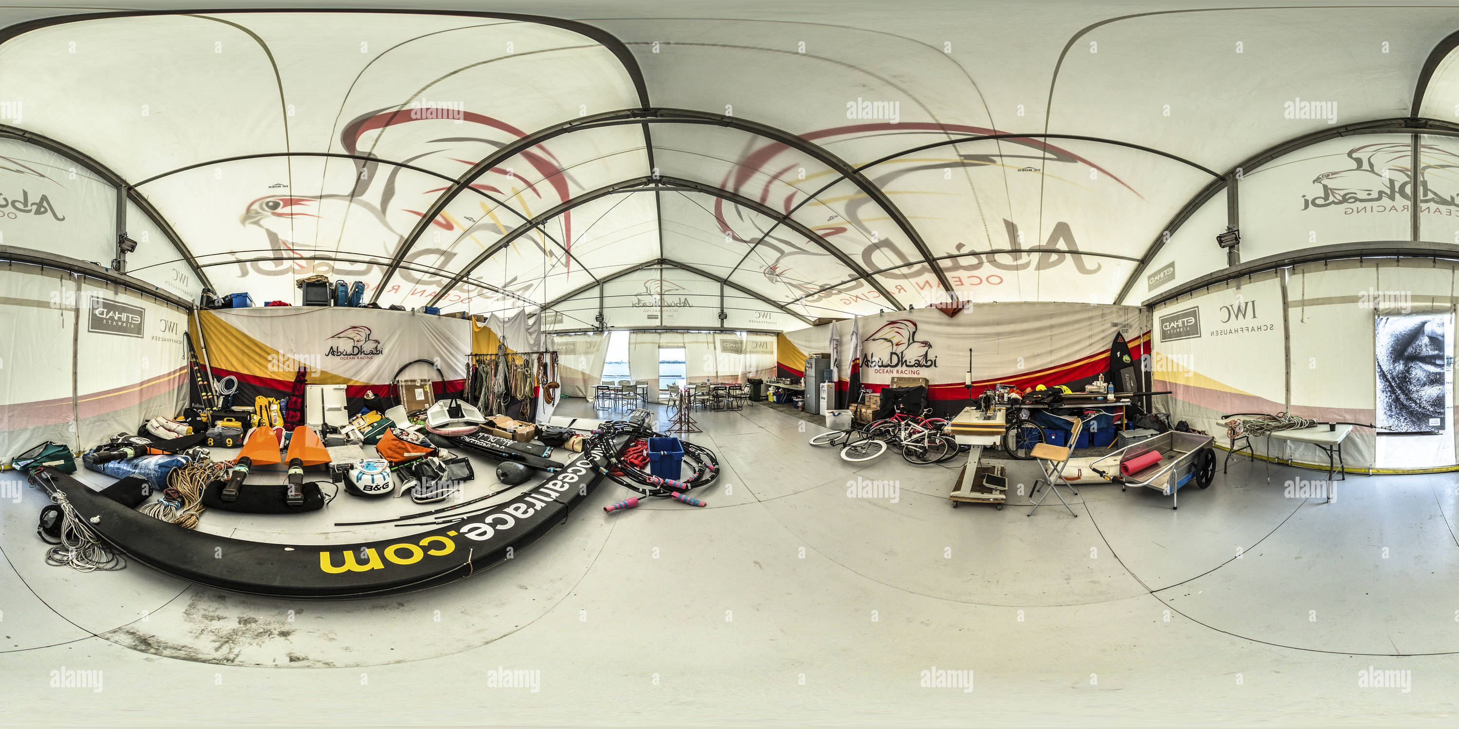 Visualizzazione panoramica a 360 gradi di Abu Dhabi Ocean Racing Team Equipment zone - Volvo Ocean Race 2015 scalo Auckland - Nuova Zelanda