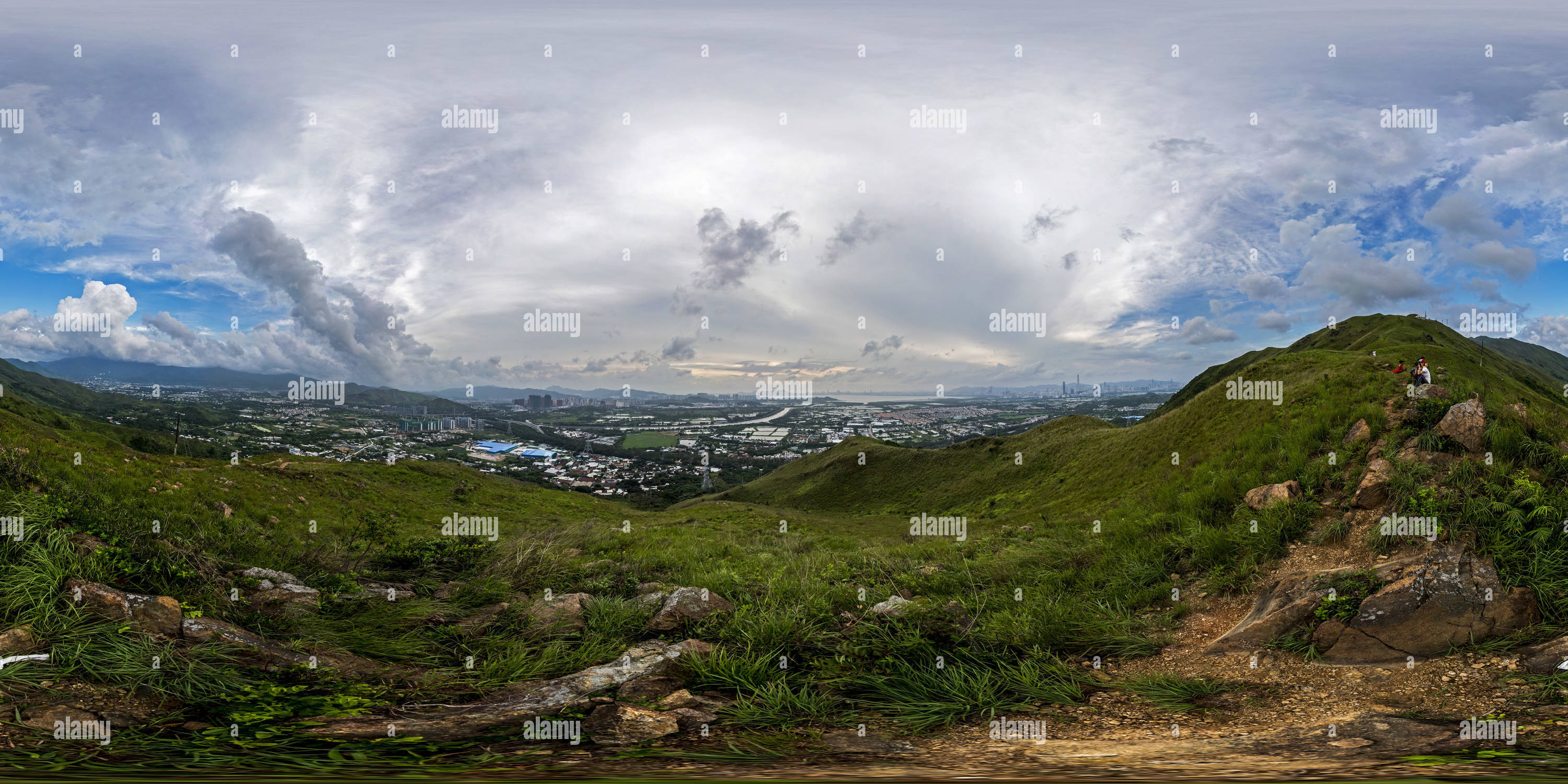 Visualizzazione panoramica a 360 gradi di Kai Kung Leng(錦田逢吉鄉雞公嶺), Fung Kat Heung, Kam Tin, NT, HK.