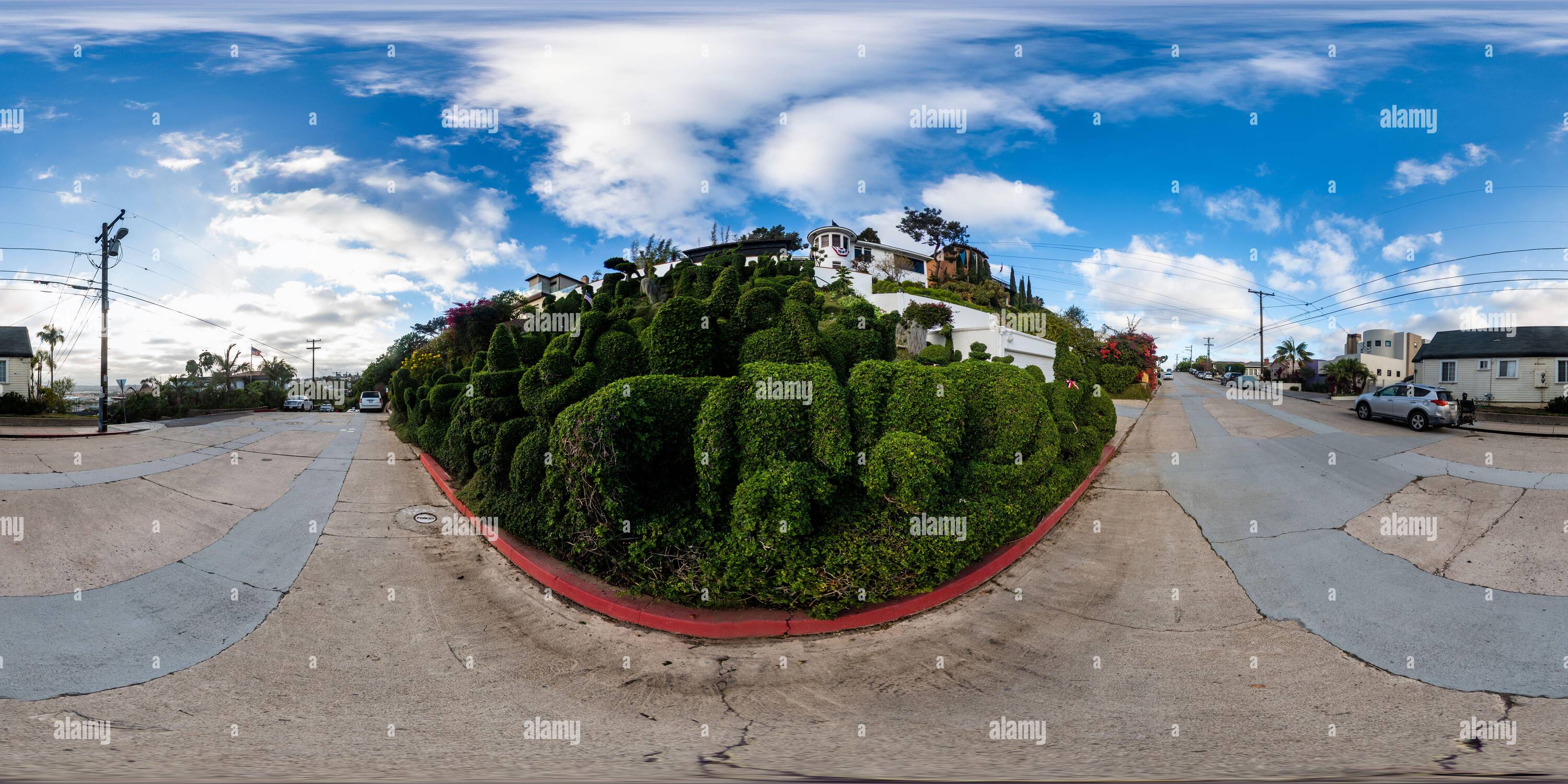 Visualizzazione panoramica a 360 gradi di Il Giardino Topiario di Harper