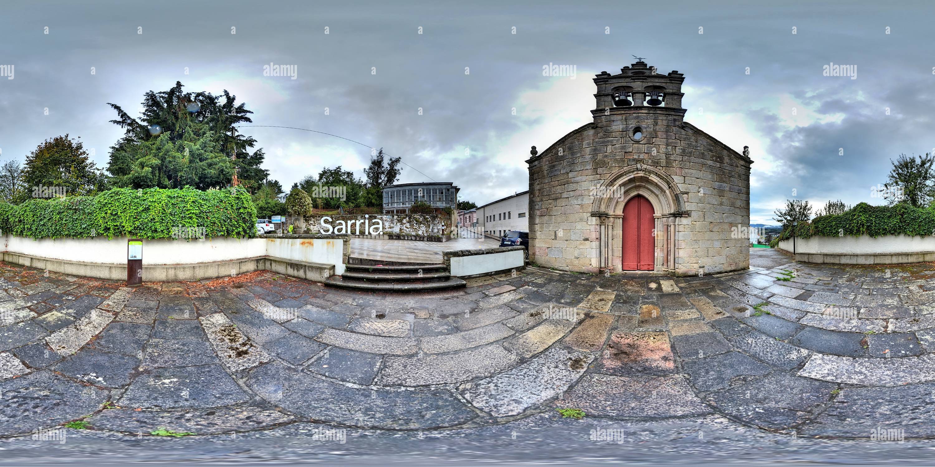 Visualizzazione panoramica a 360 gradi di Chiesa di San Salvador, Sarria, Lugo, Galizia, Spagna