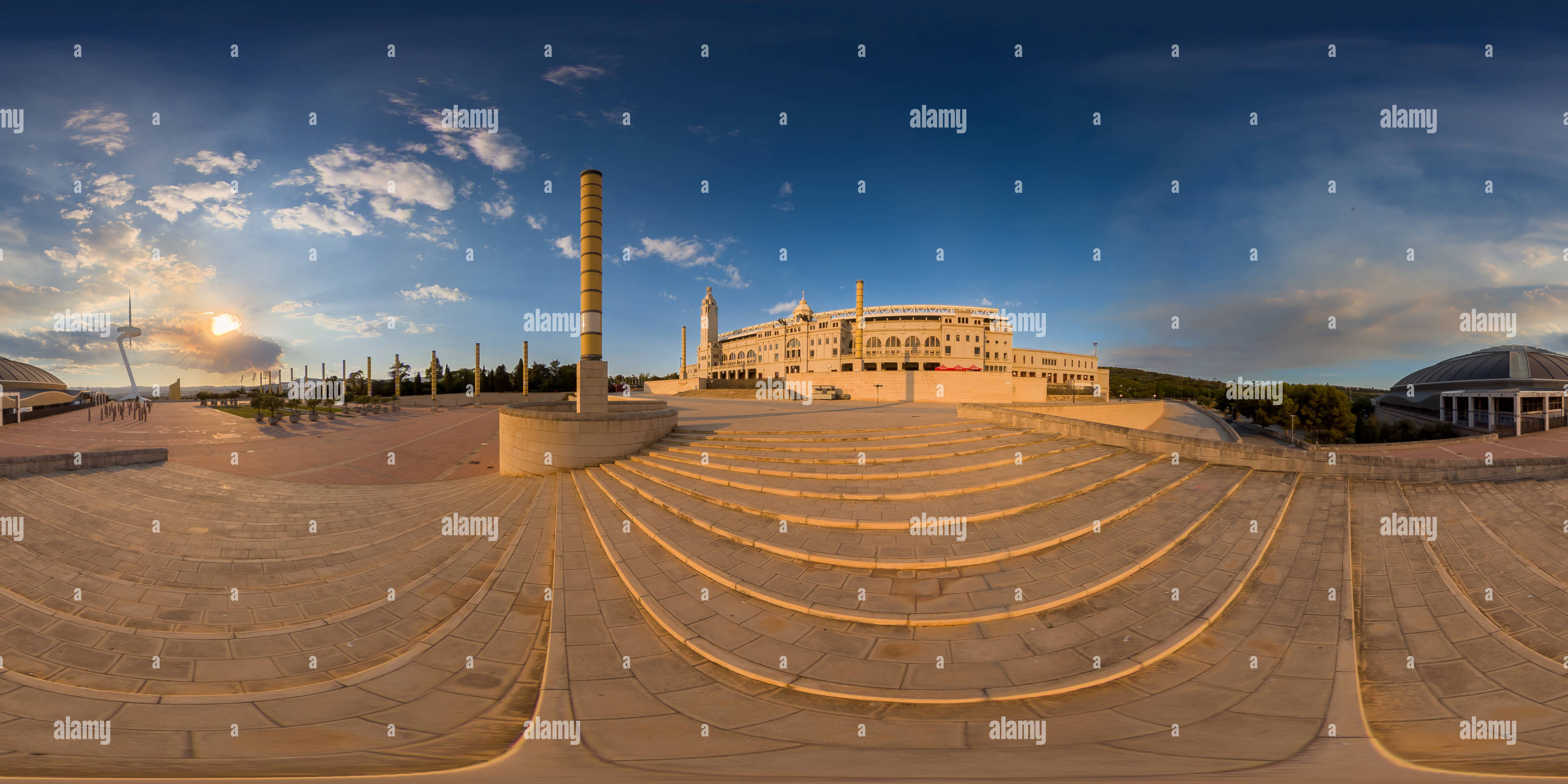 Visualizzazione panoramica a 360 gradi di Barcelona 360 VR anello Olimpico 02 senza persone