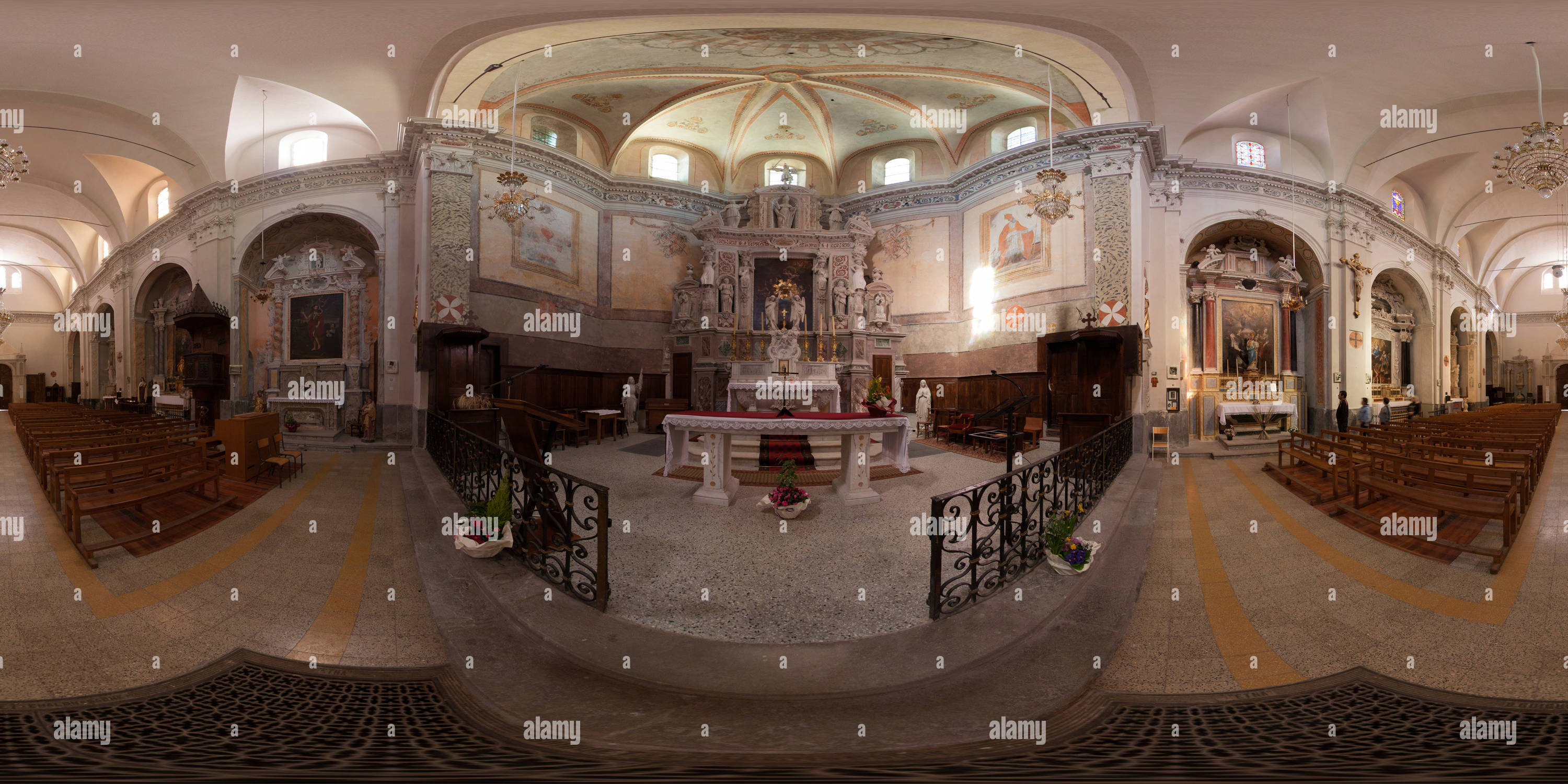 Visualizzazione panoramica a 360 gradi di L'église Saint-Nicolas de Myre à Jausiers