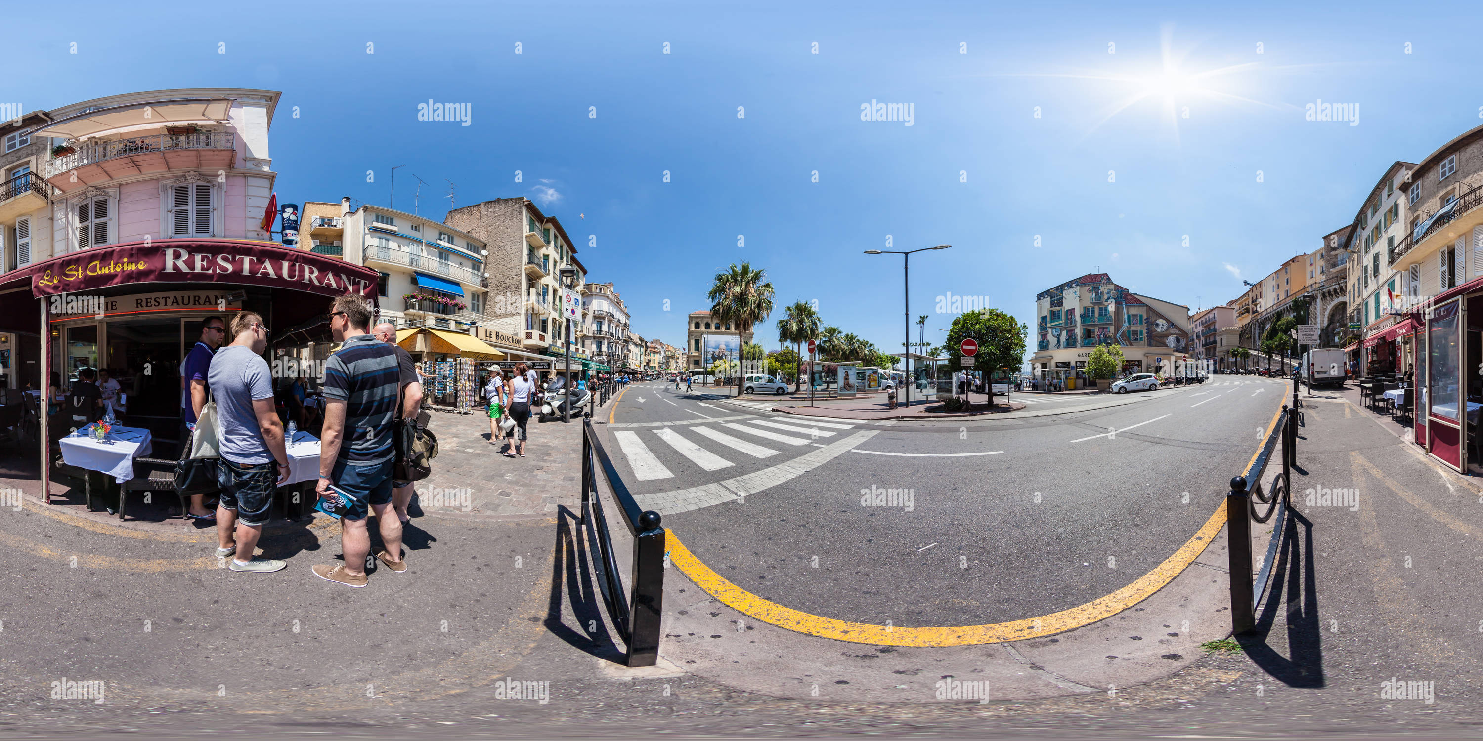 Visualizzazione panoramica a 360 gradi di Rue Felix Faure - Cannes - Francia