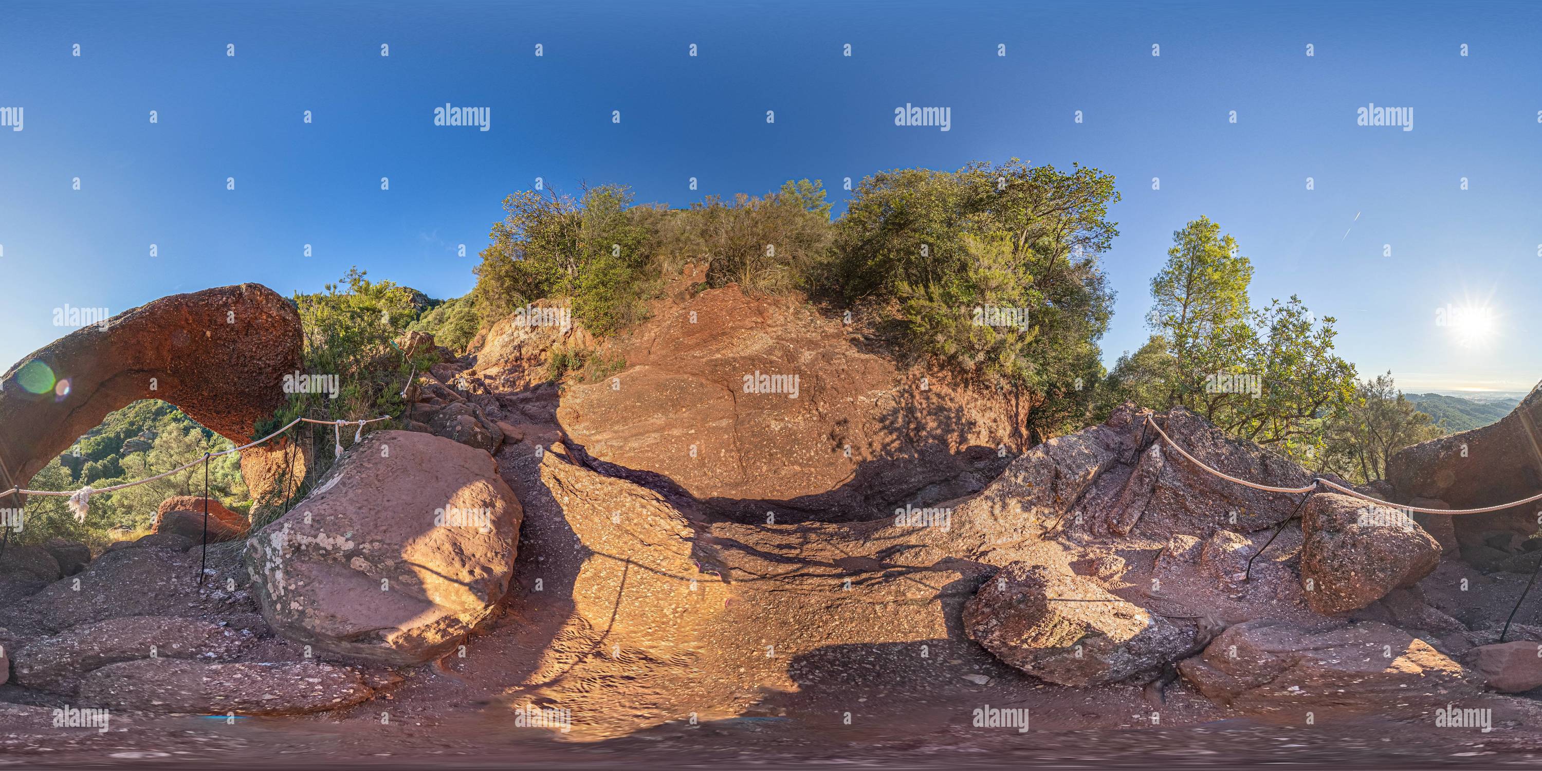 Visualizzazione panoramica a 360 gradi di Roca Foradada