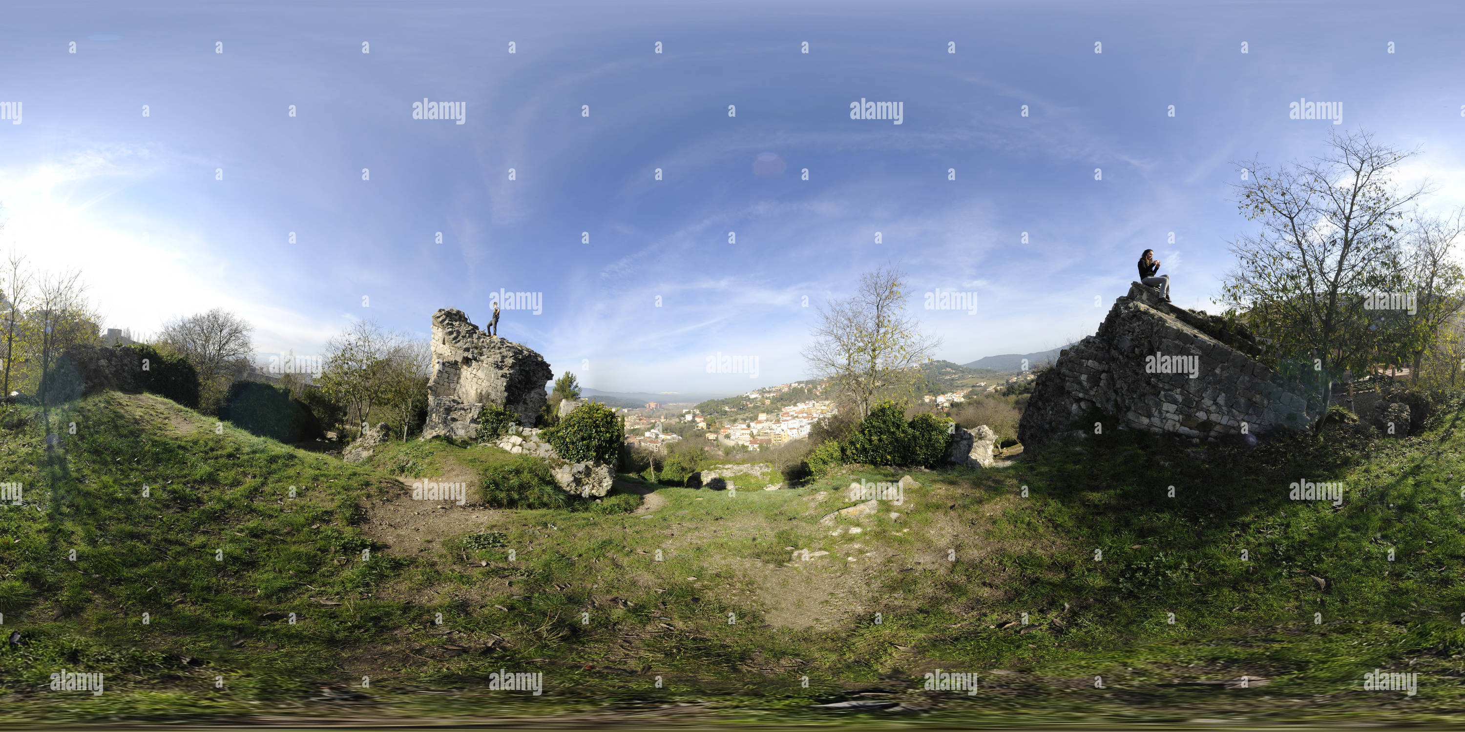 Visualizzazione panoramica a 360 gradi di Rovine a Girona