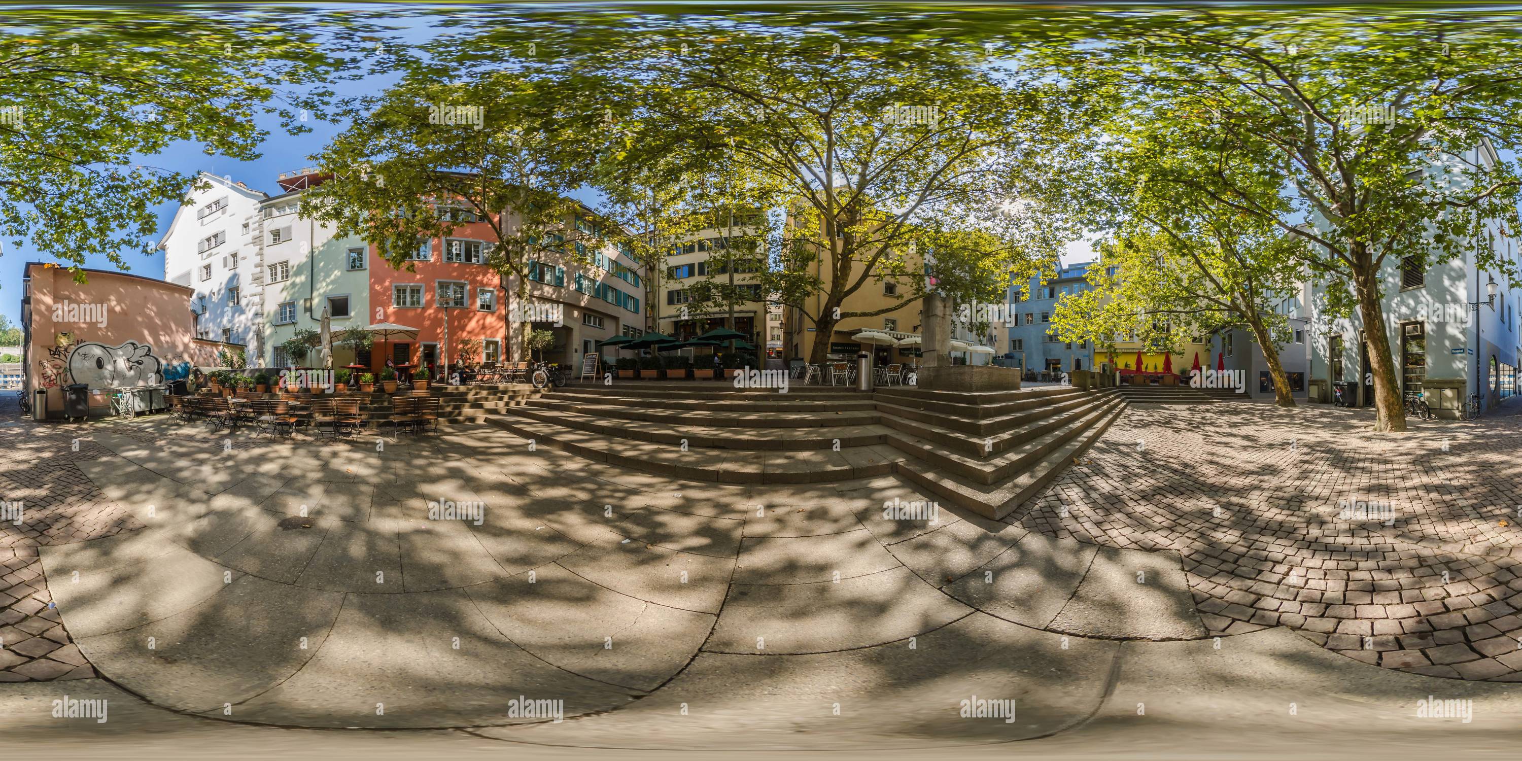 Visualizzazione panoramica a 360 gradi di Rosenhof Zürich Altstadt