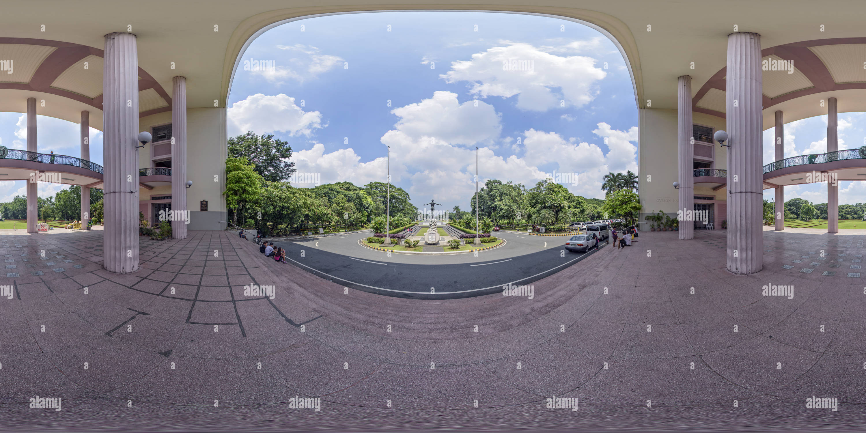 Visualizzazione panoramica a 360 gradi di Oblazione in UP Diliman Quezon City Filippine