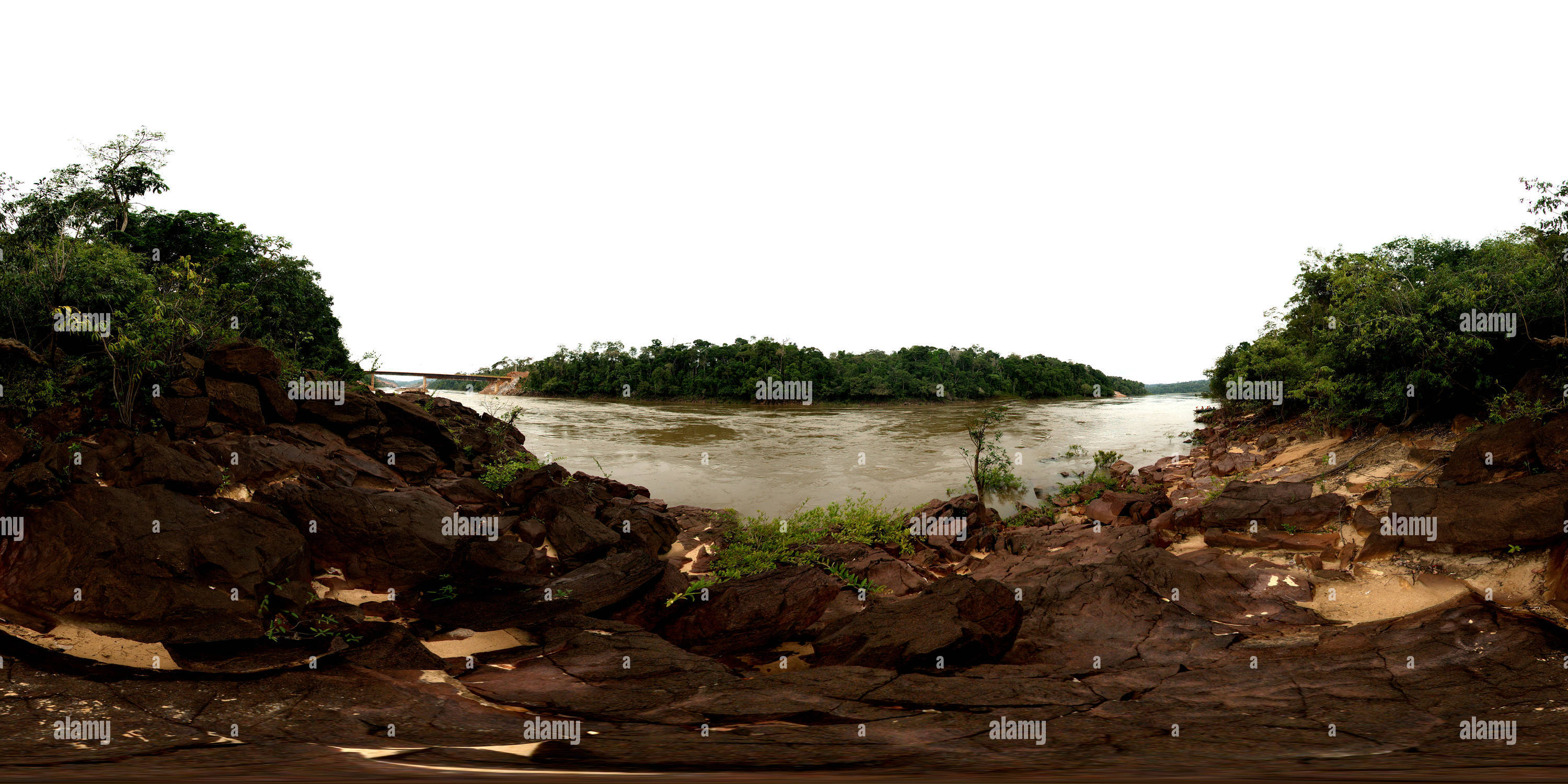 Visualizzazione panoramica a 360 gradi di A valle delle rapide Seven Falls