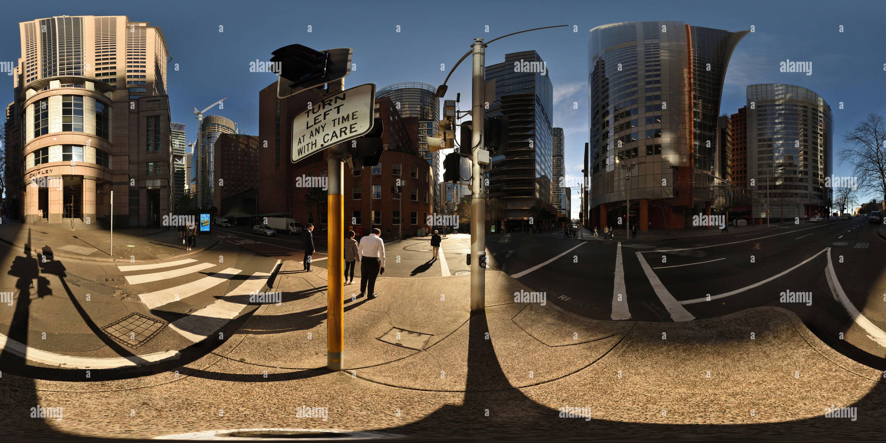 Visualizzazione panoramica a 360 gradi di Panorama a 360° di Bent & Phillip Street, Aurora Place, Chifley Tower, Governor Phillip Tower, curve architettoniche nella città di Sydney, Australia