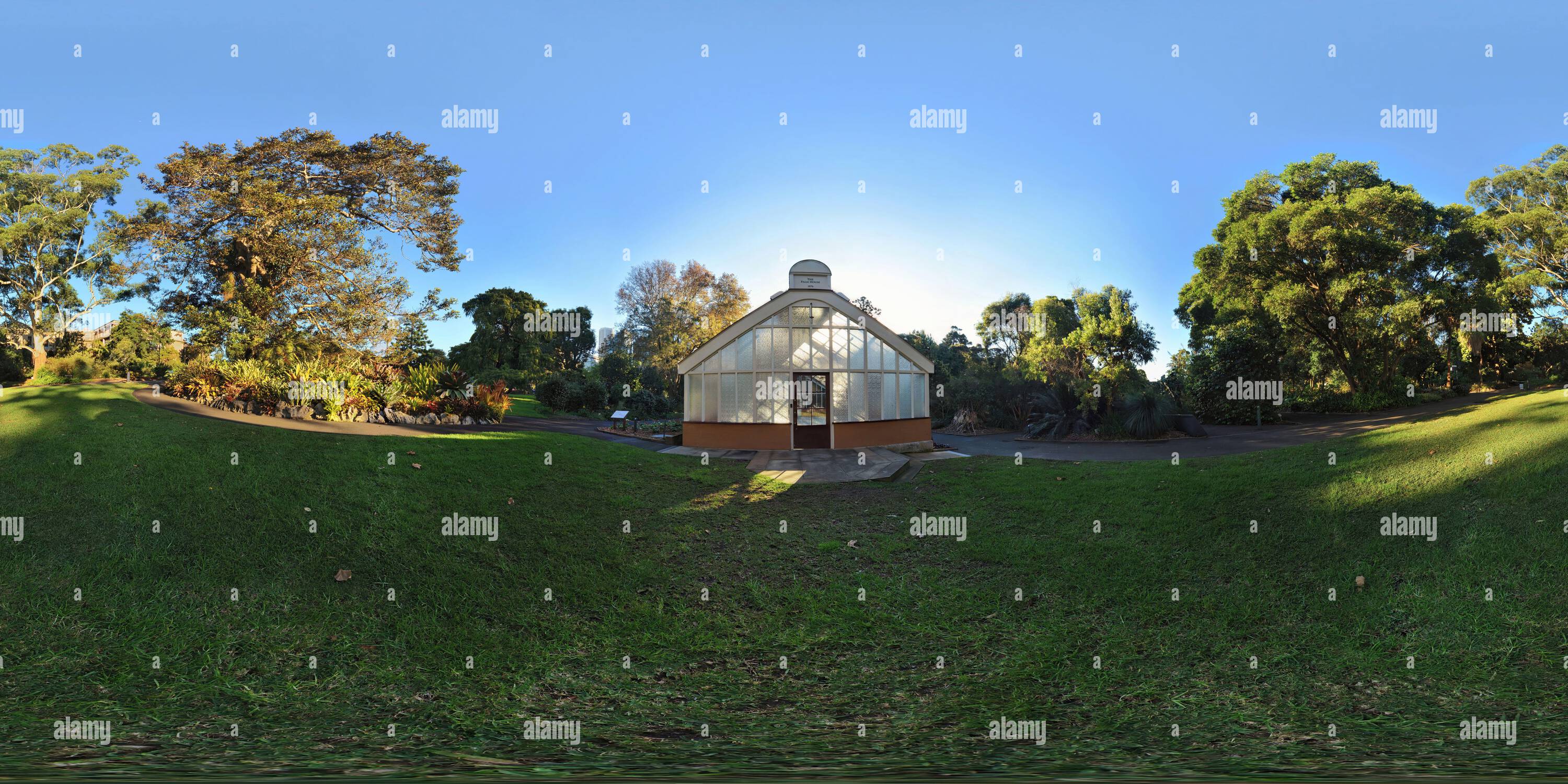 Visualizzazione panoramica a 360 gradi di 360° Panorama The Palm House, 1876 The Royal Botanic Garden Sydney