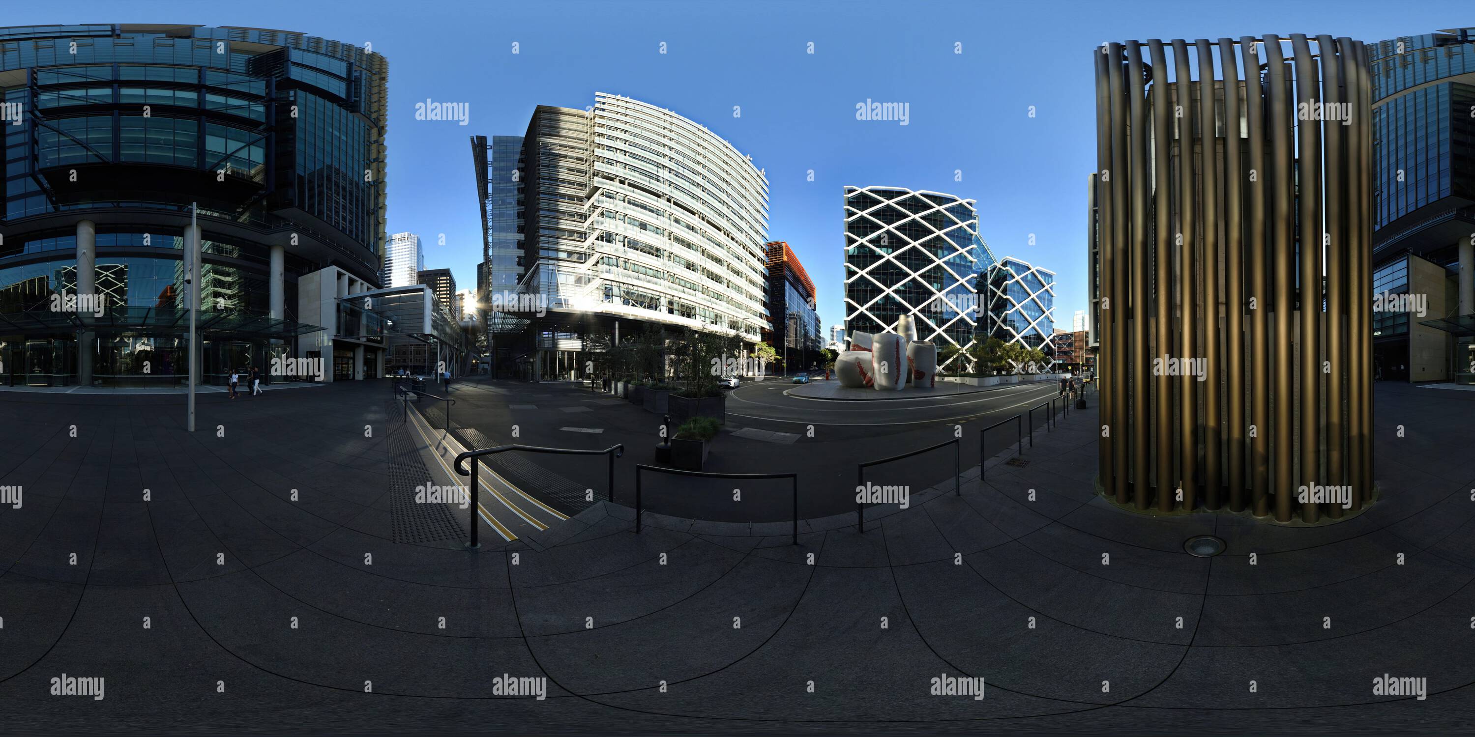 Visualizzazione panoramica a 360 gradi di 360° Panorama di Exchange Place, sculture di Beacon (schermo di ventilazione), International Towers, Macquarie Business Banking, Barangaroo South, Sydney, Australia