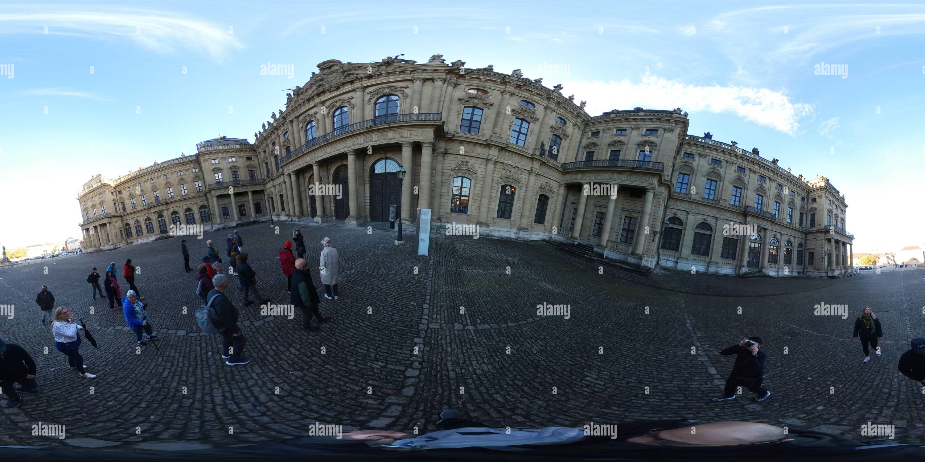 Visualizzazione panoramica a 360 gradi di Germania Wurzburg, sito patrimonio dell'umanità dell'UNESCO, residenza vescovile lungo il fiume Reno