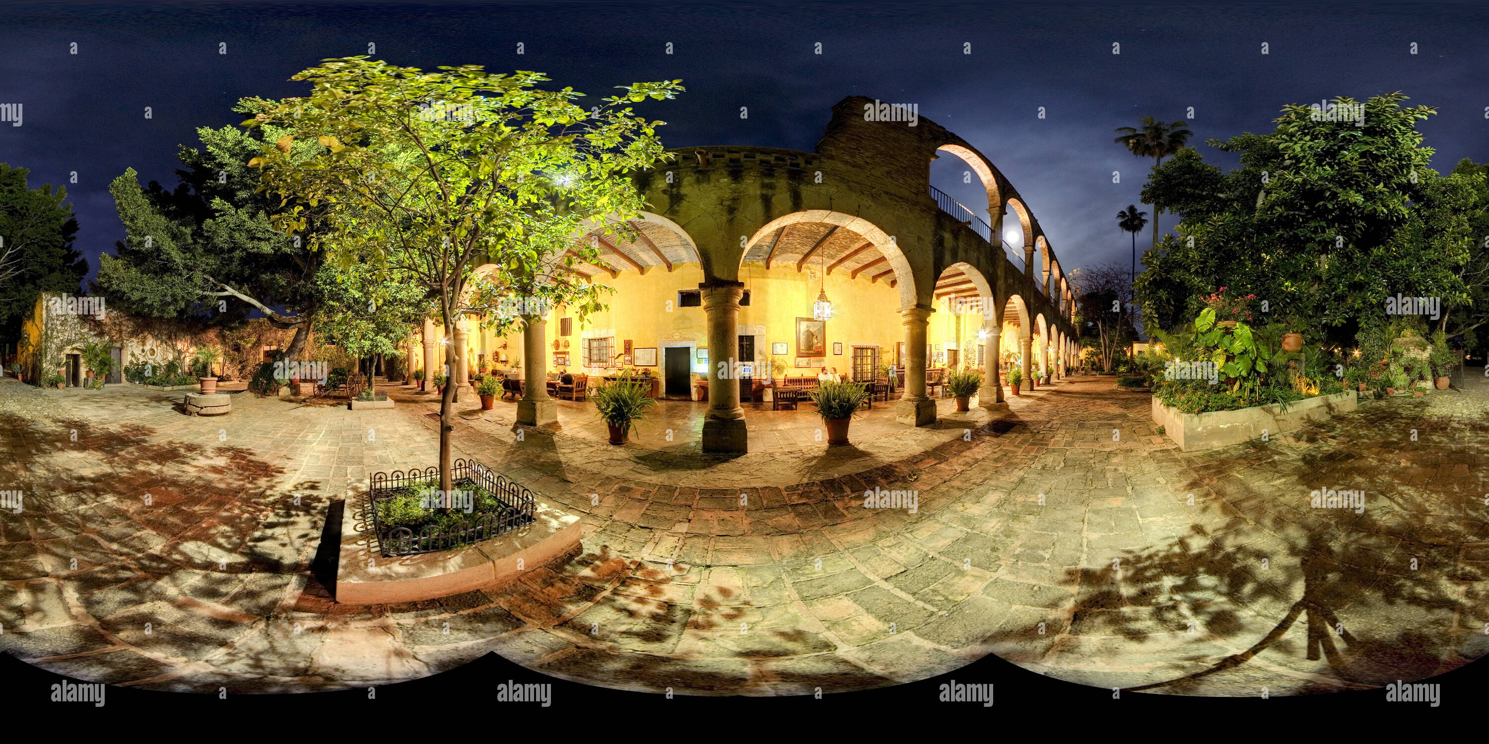 Visualizzazione panoramica a 360 gradi di Luna piena - Hacienda El Carmen 2