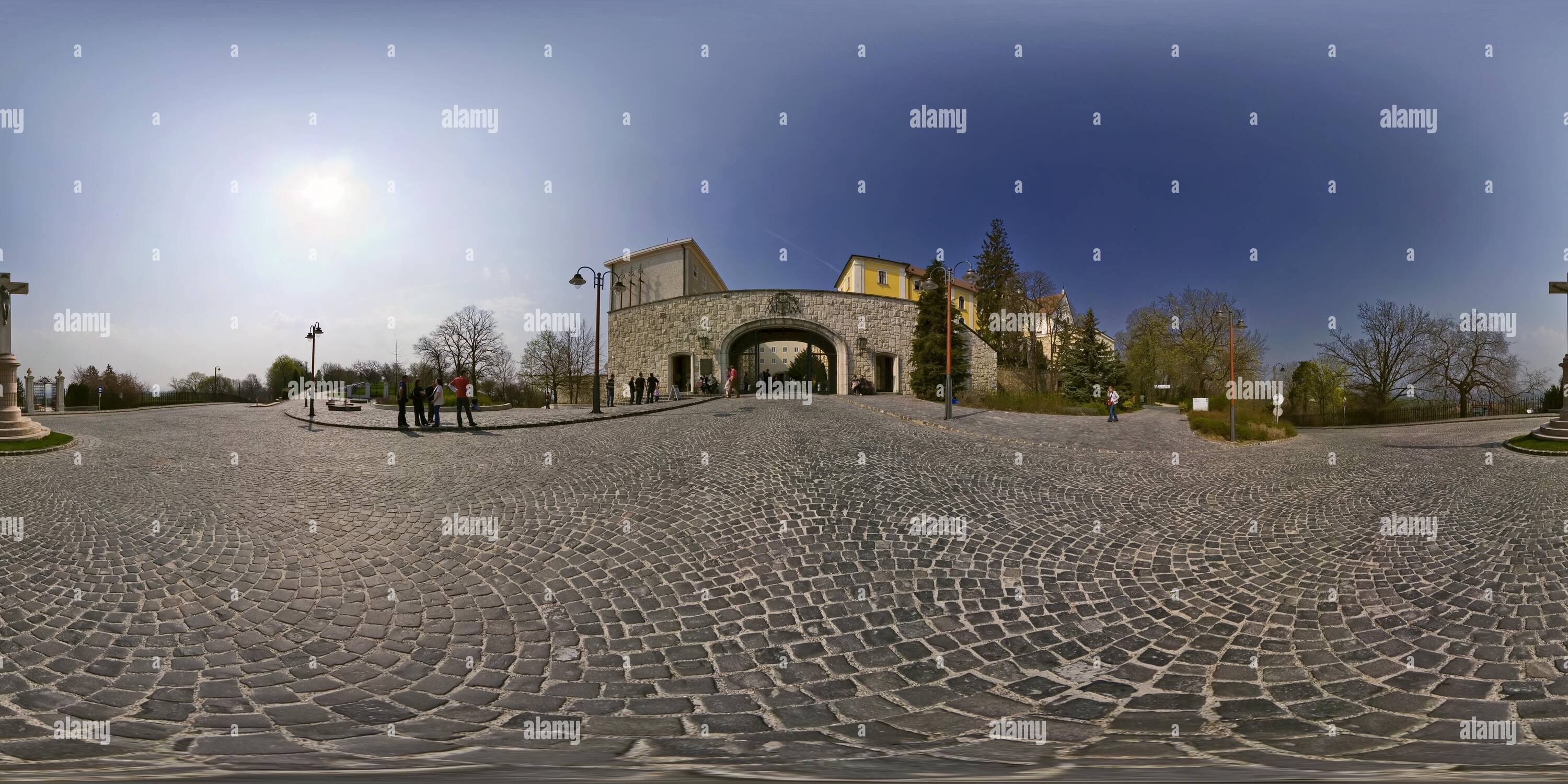 Visualizzazione panoramica a 360 gradi di Arciabbazia di Pannonhalma - Entrata principale