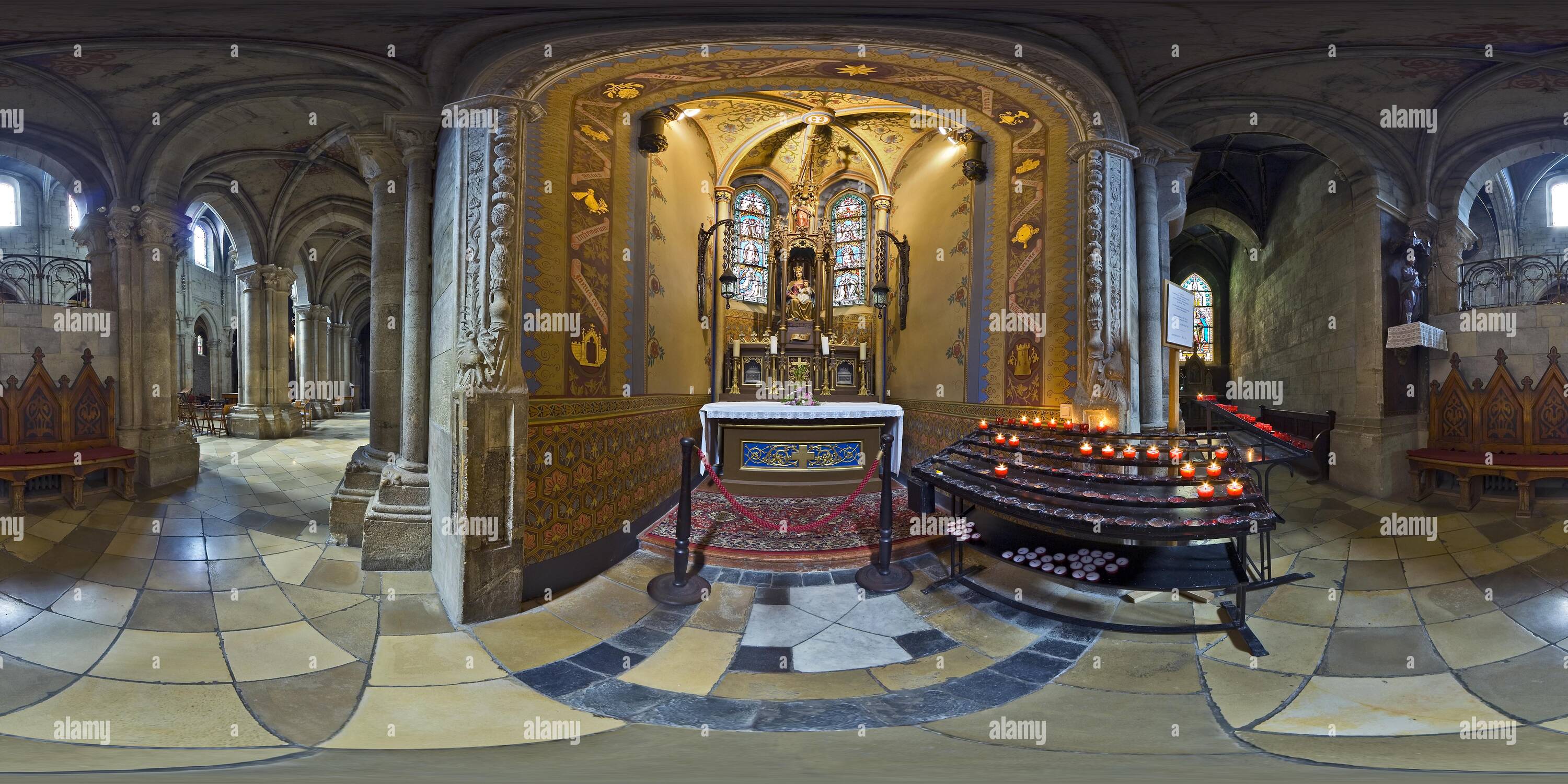 Visualizzazione panoramica a 360 gradi di Arciabbazia di Pannonhalma santuario