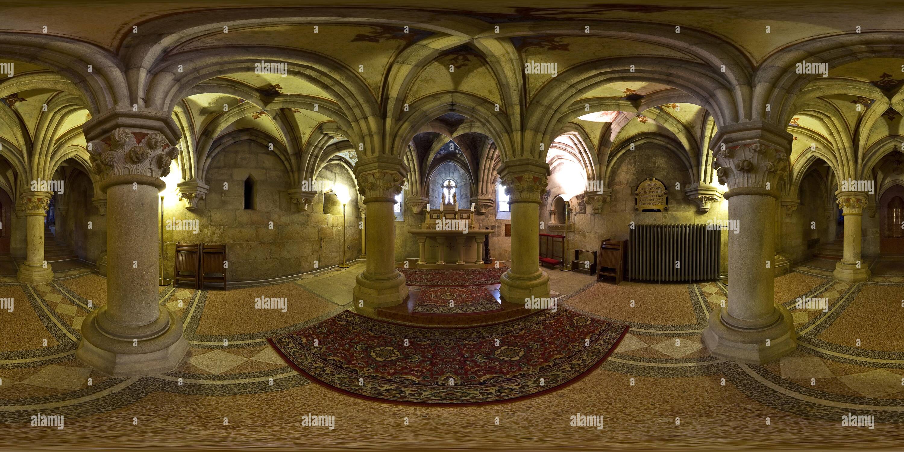 Visualizzazione panoramica a 360 gradi di Arciabbazia di Pannonhalma cripta