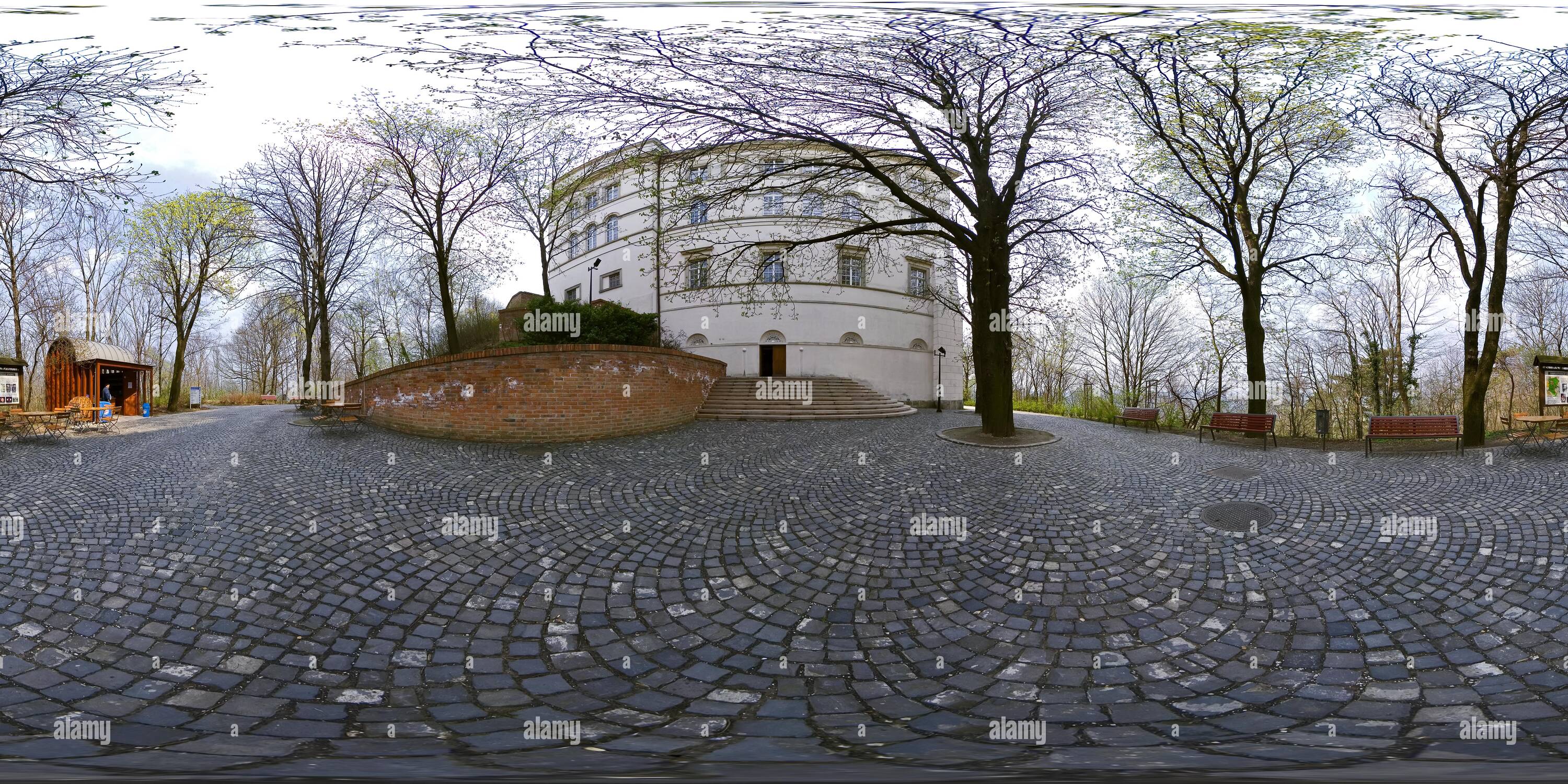 Visualizzazione panoramica a 360 gradi di Arciabbazia di Pannonhalma - Biblioteca uscire