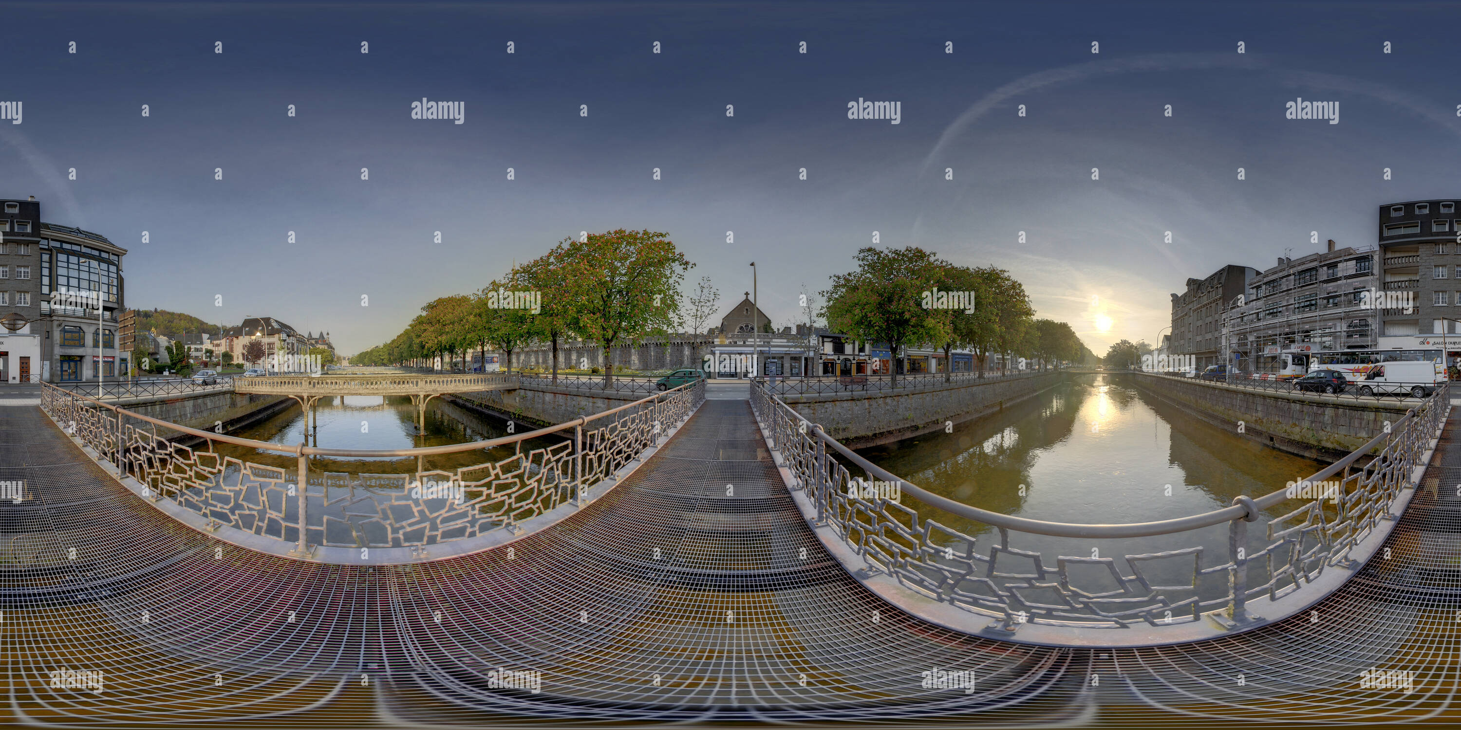 Visualizzazione panoramica a 360 gradi di Quimper Passerelle Max Jacob