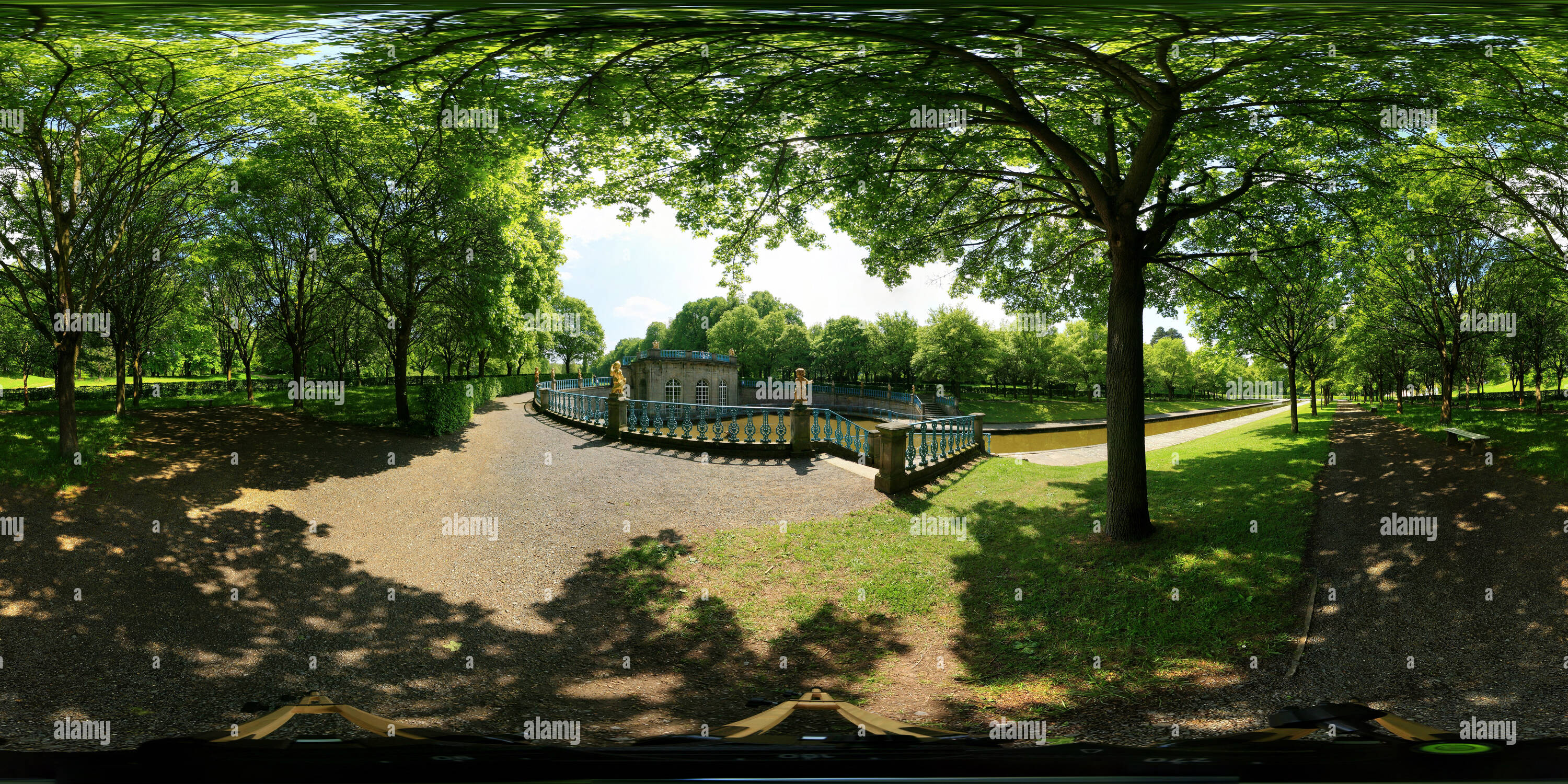 Visualizzazione panoramica a 360 gradi di Giardino del palazzo Wilhelmsthal vicino Calden in Nordhessen 2