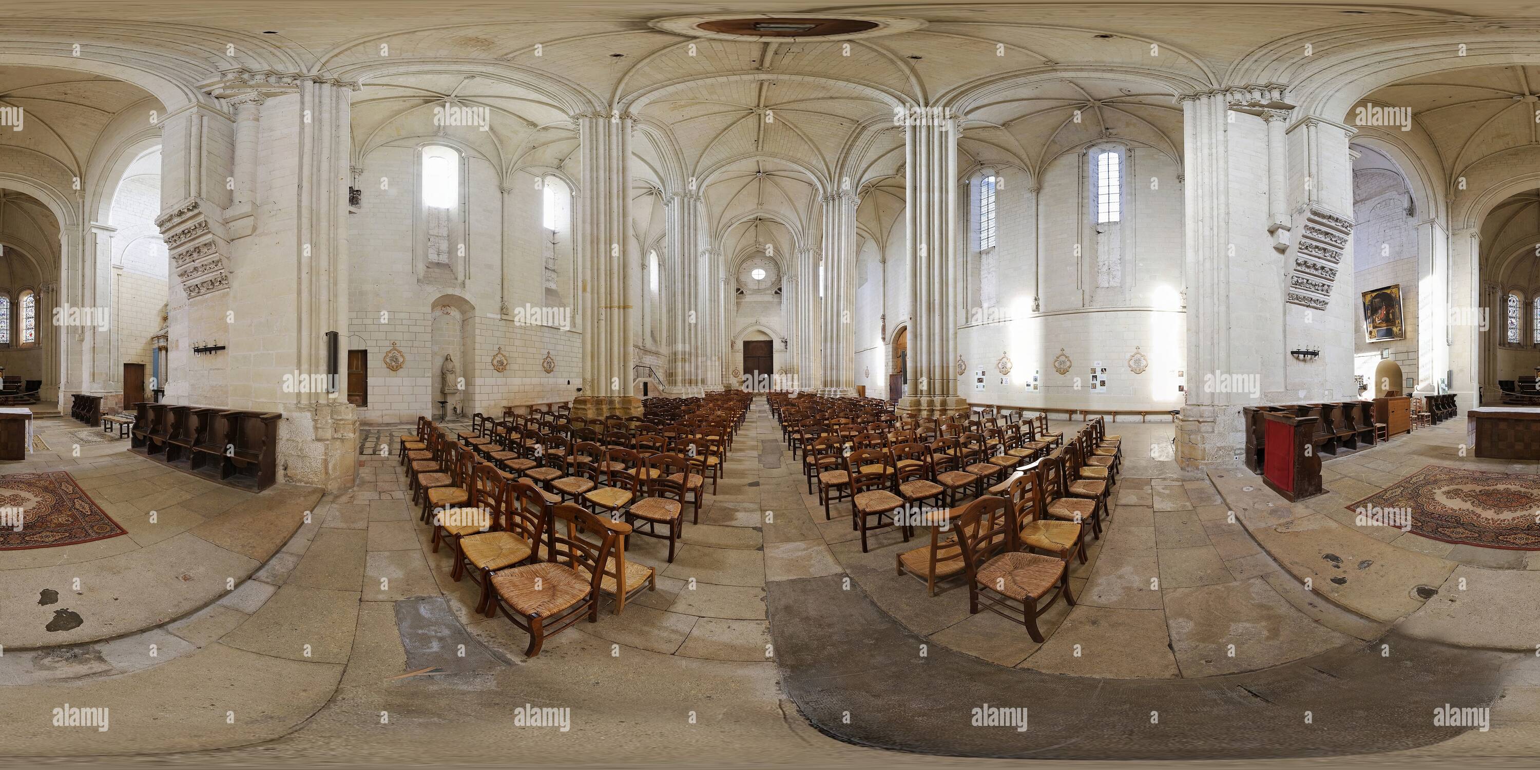 Visualizzazione panoramica a 360 gradi di Candes Saint Martin - Chiesa