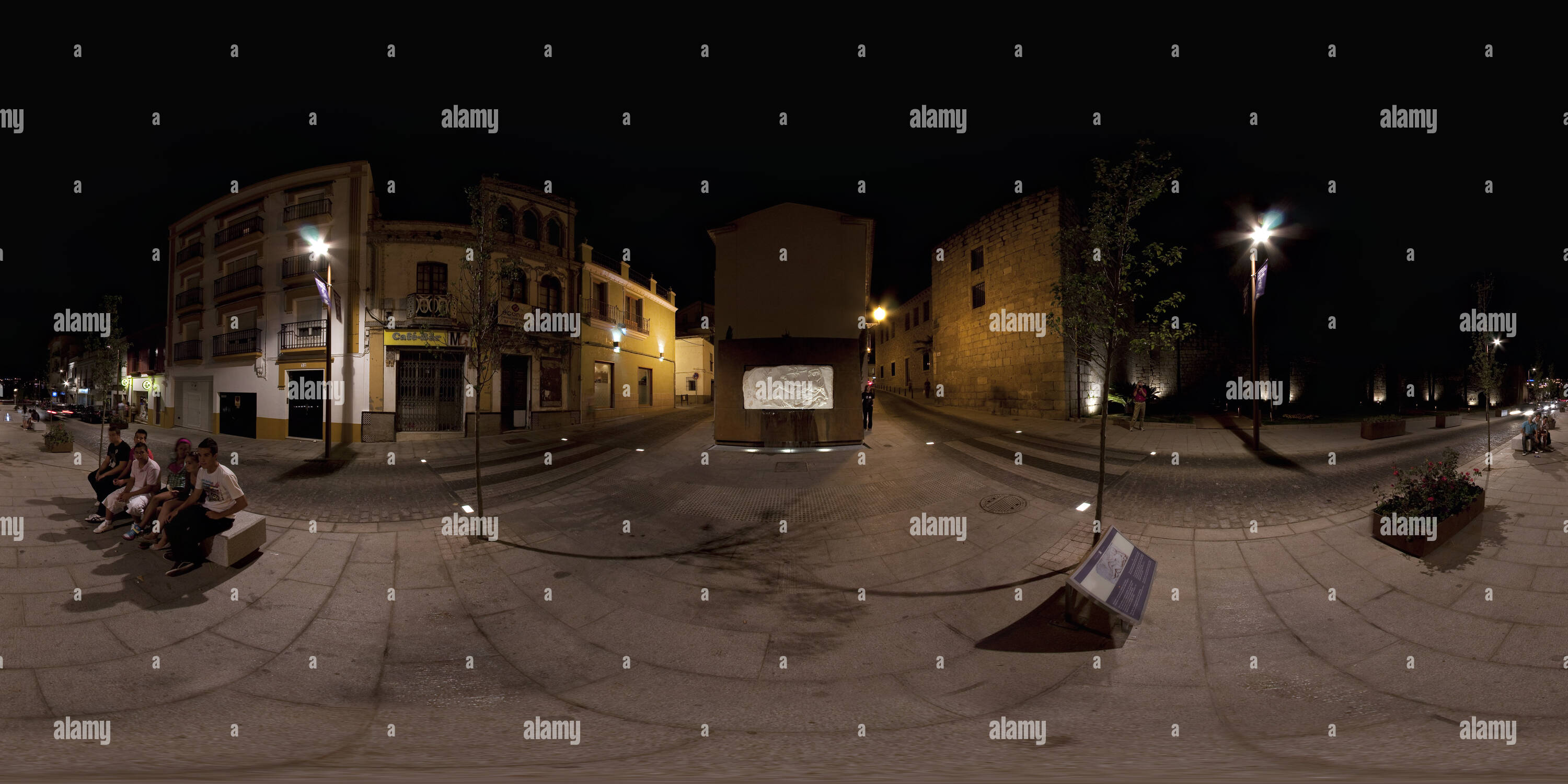 Visualizzazione panoramica a 360 gradi di Plaza Méridas del mundo