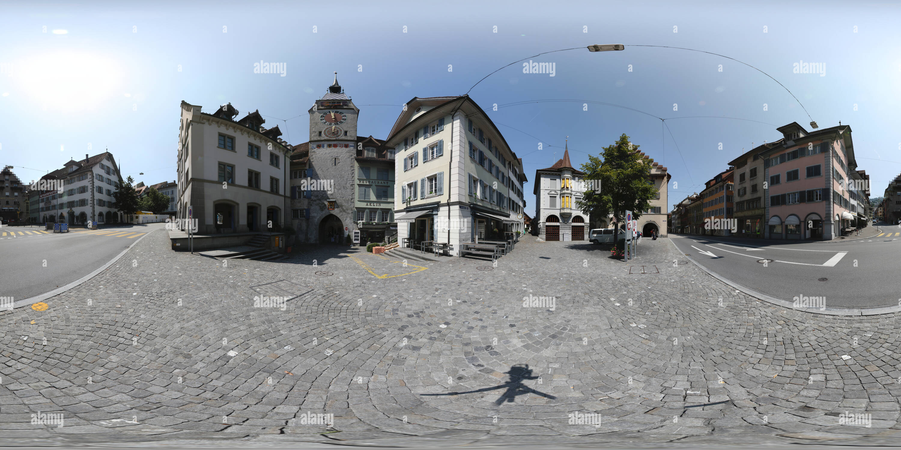 Visualizzazione panoramica a 360 gradi di Zugo Kolinplatz