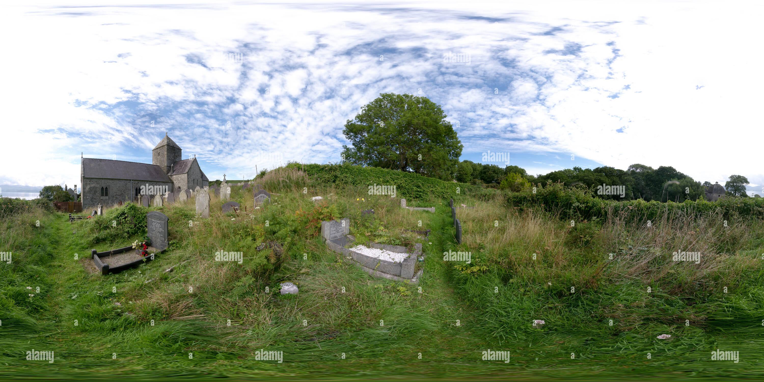 Visualizzazione panoramica a 360 gradi di Penmon Priory, Anglesey