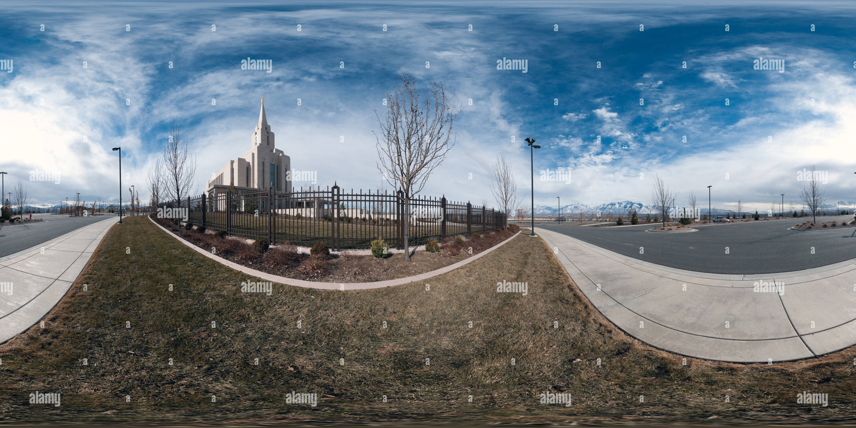 Visualizzazione panoramica a 360 gradi di Oquirrh Mountain LDS Tempio