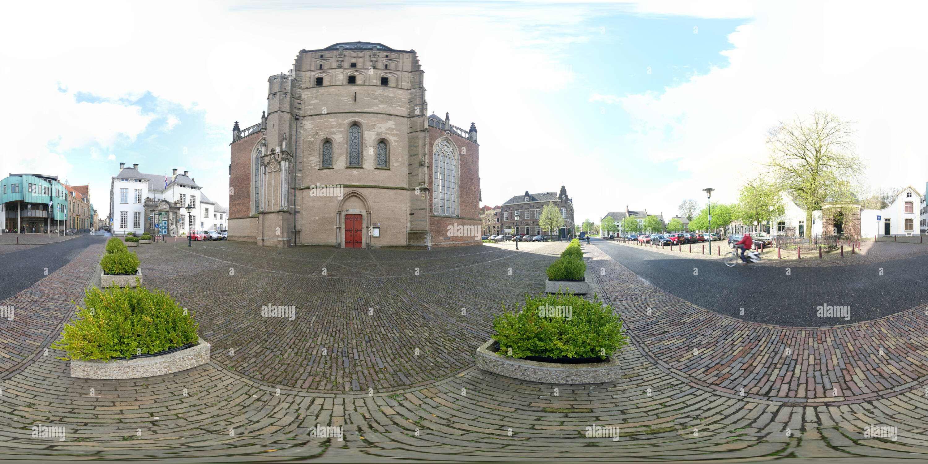 Visualizzazione panoramica a 360 gradi di Sint Walburgiskerk, Zutphen