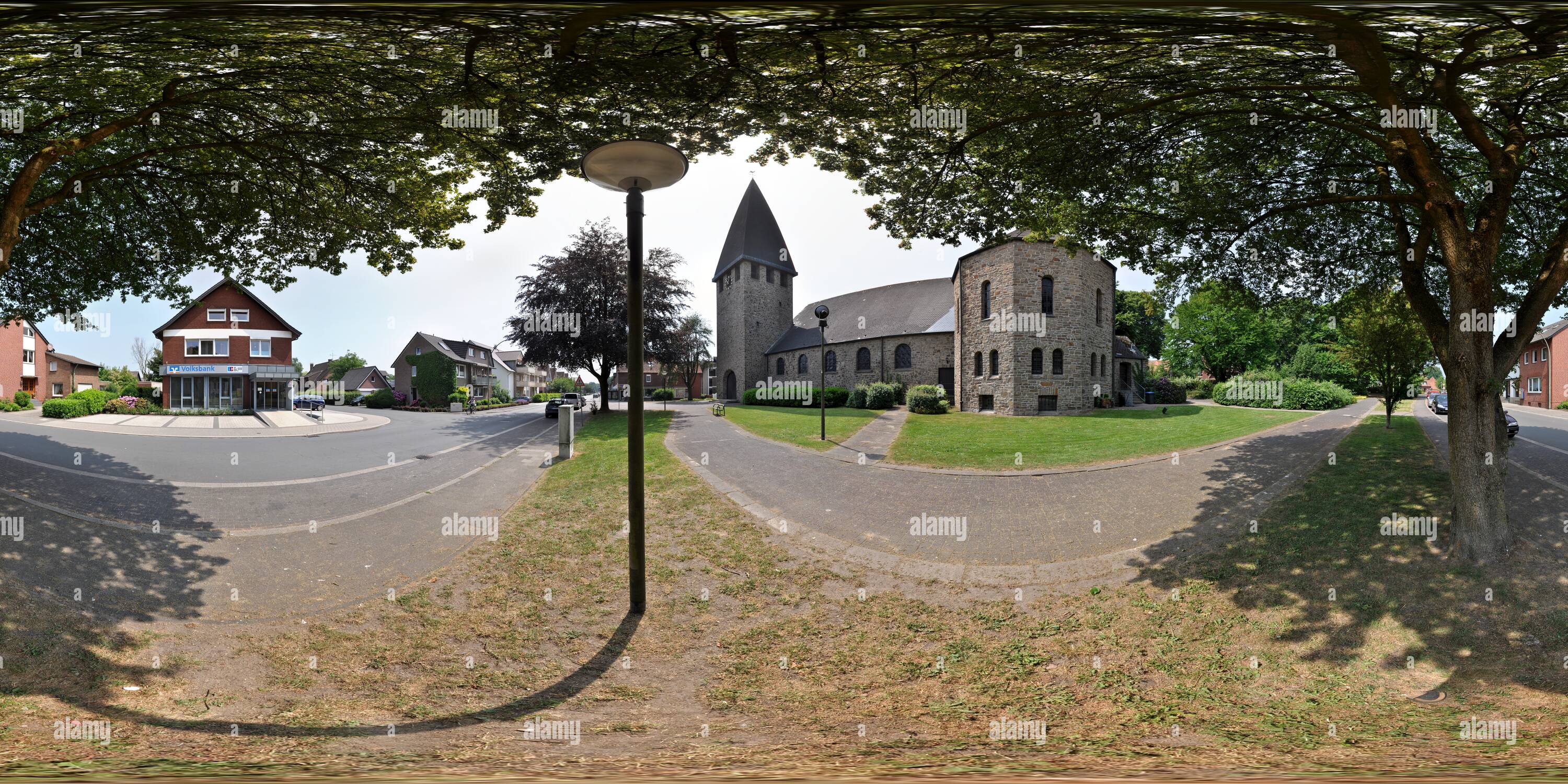 Visualizzazione panoramica a 360 gradi di Kircche St Joseph Sythen Aussenansicht Ostseite