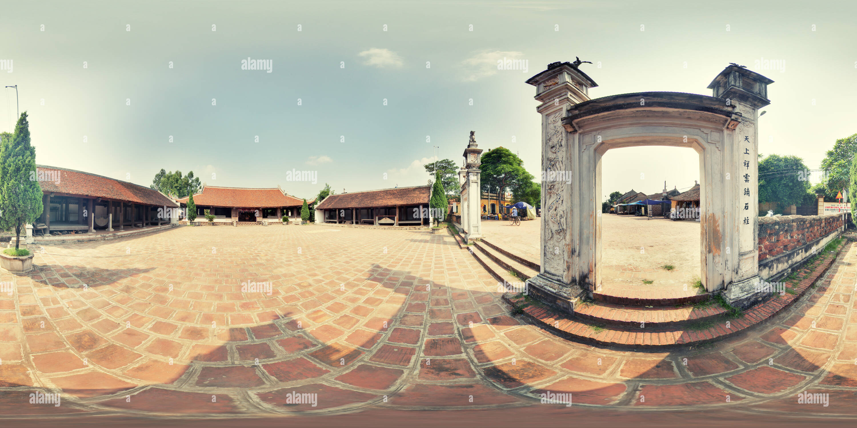 Visualizzazione panoramica a 360 gradi di Mong Phu Casa Comunale