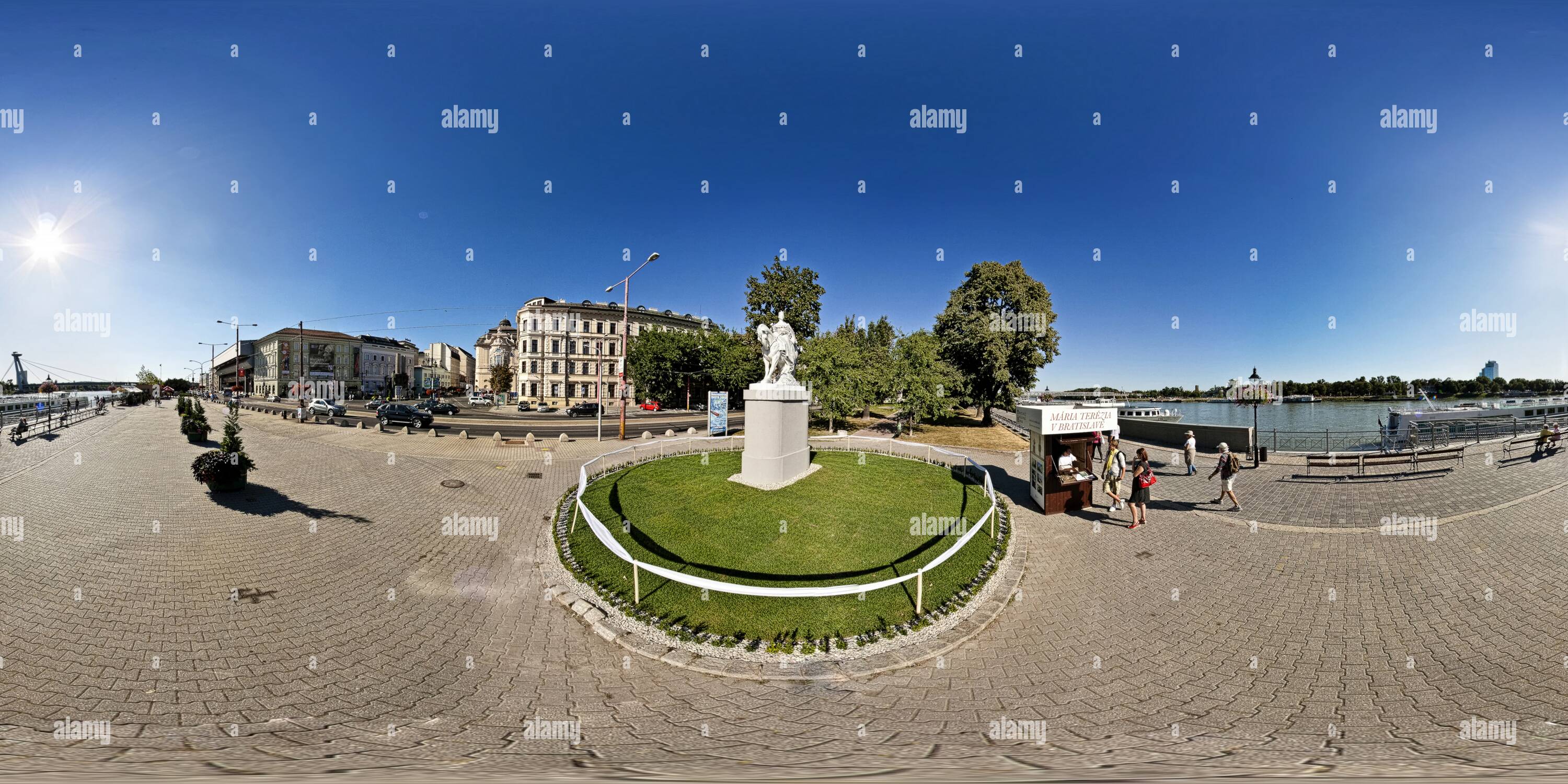 Visualizzazione panoramica a 360 gradi di Statua di Maria Theresa