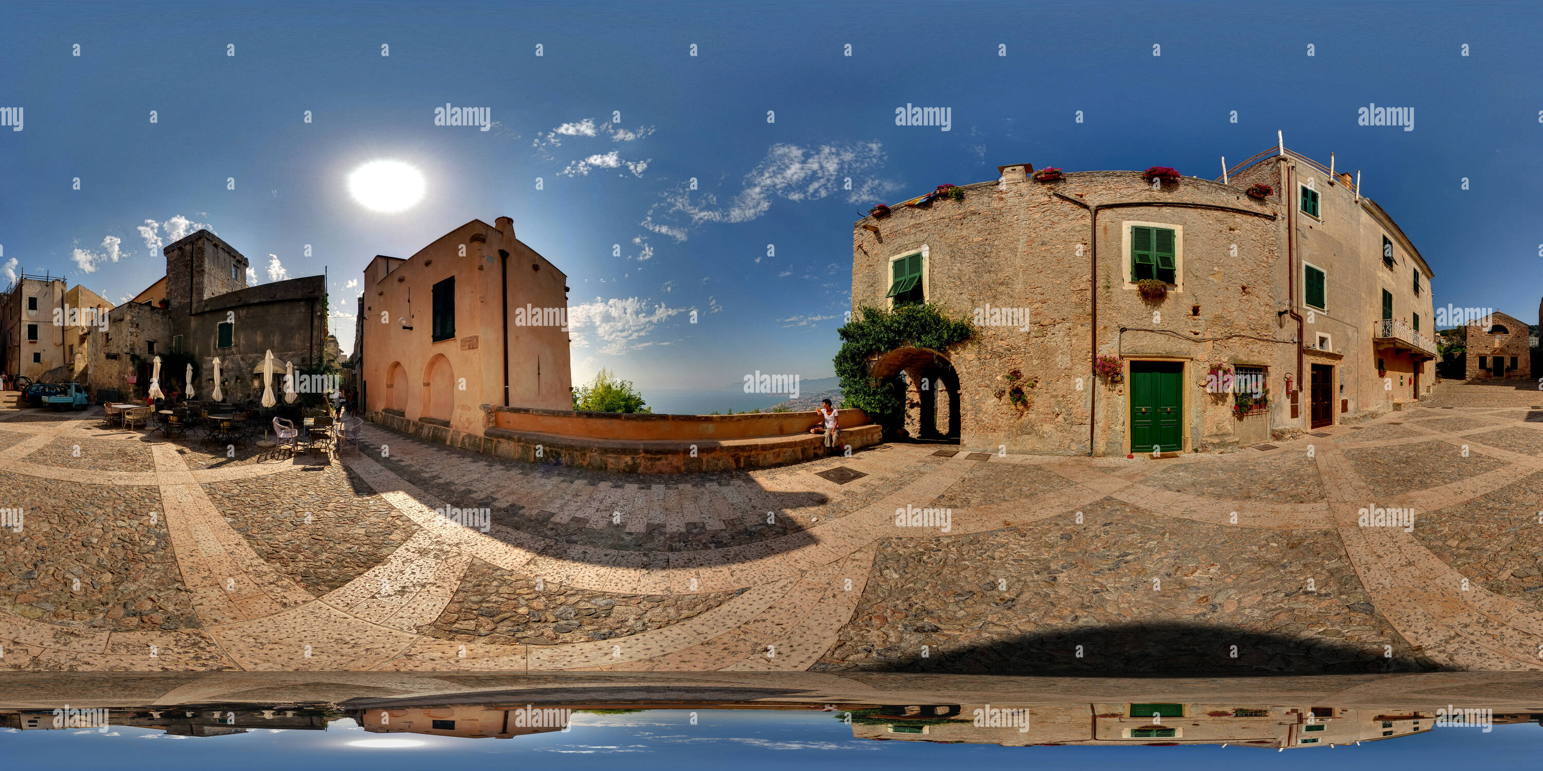 Visualizzazione panoramica a 360 gradi di Verezzi Piazza Sant'Agostino Square