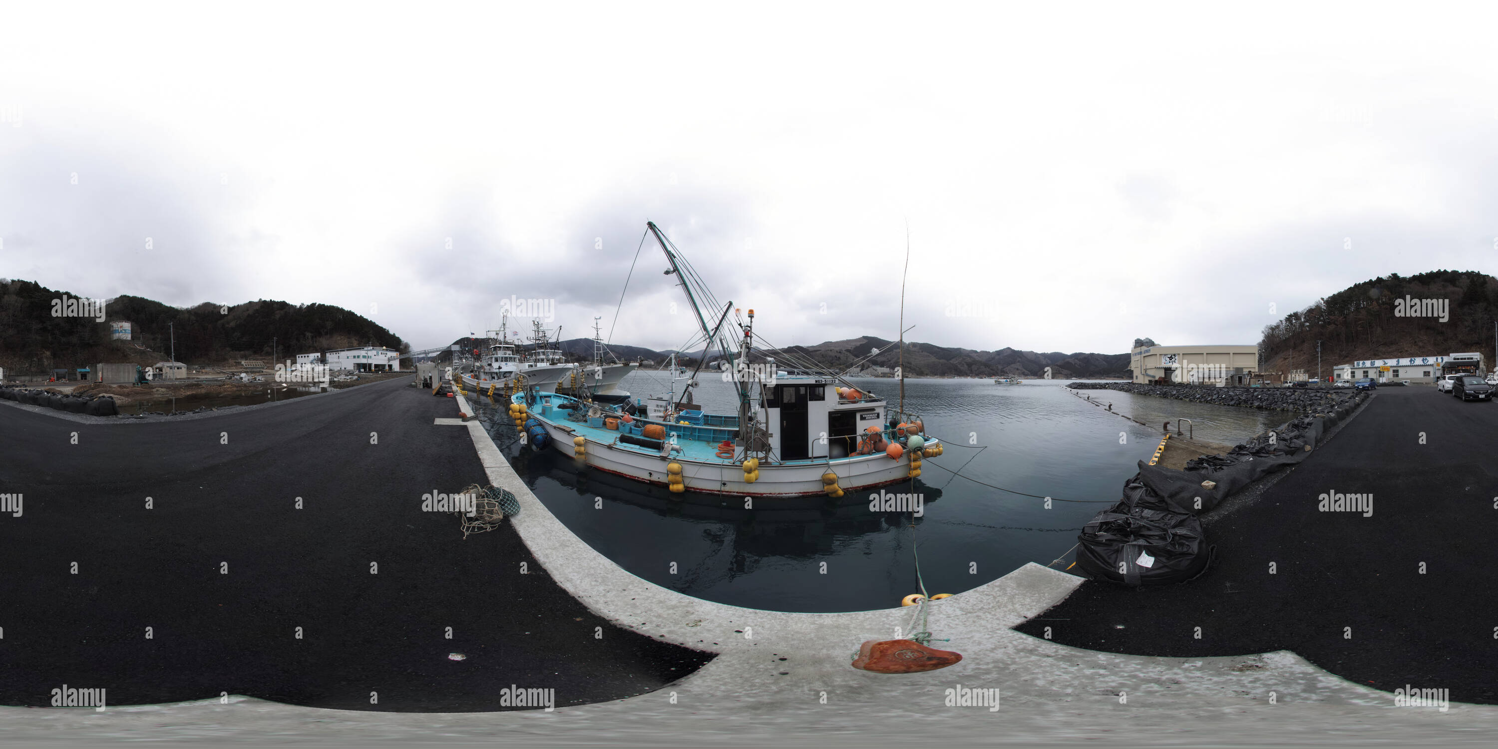 Visualizzazione panoramica a 360 gradi di : Onagawa-cho, Miyagi pref. (201203201329)