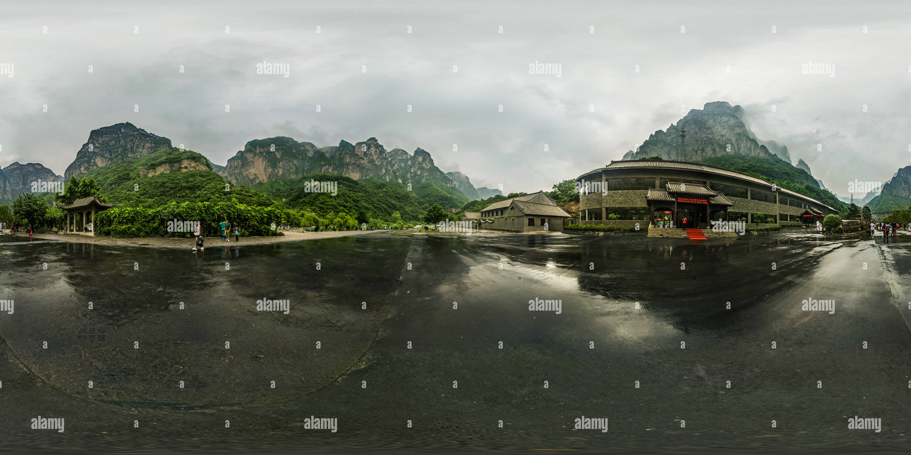 Visualizzazione panoramica a 360 gradi di L Henan Jiaozuo mondo parco geologico Yuntai Mountain 6--Misty rain in montagna Yuntai