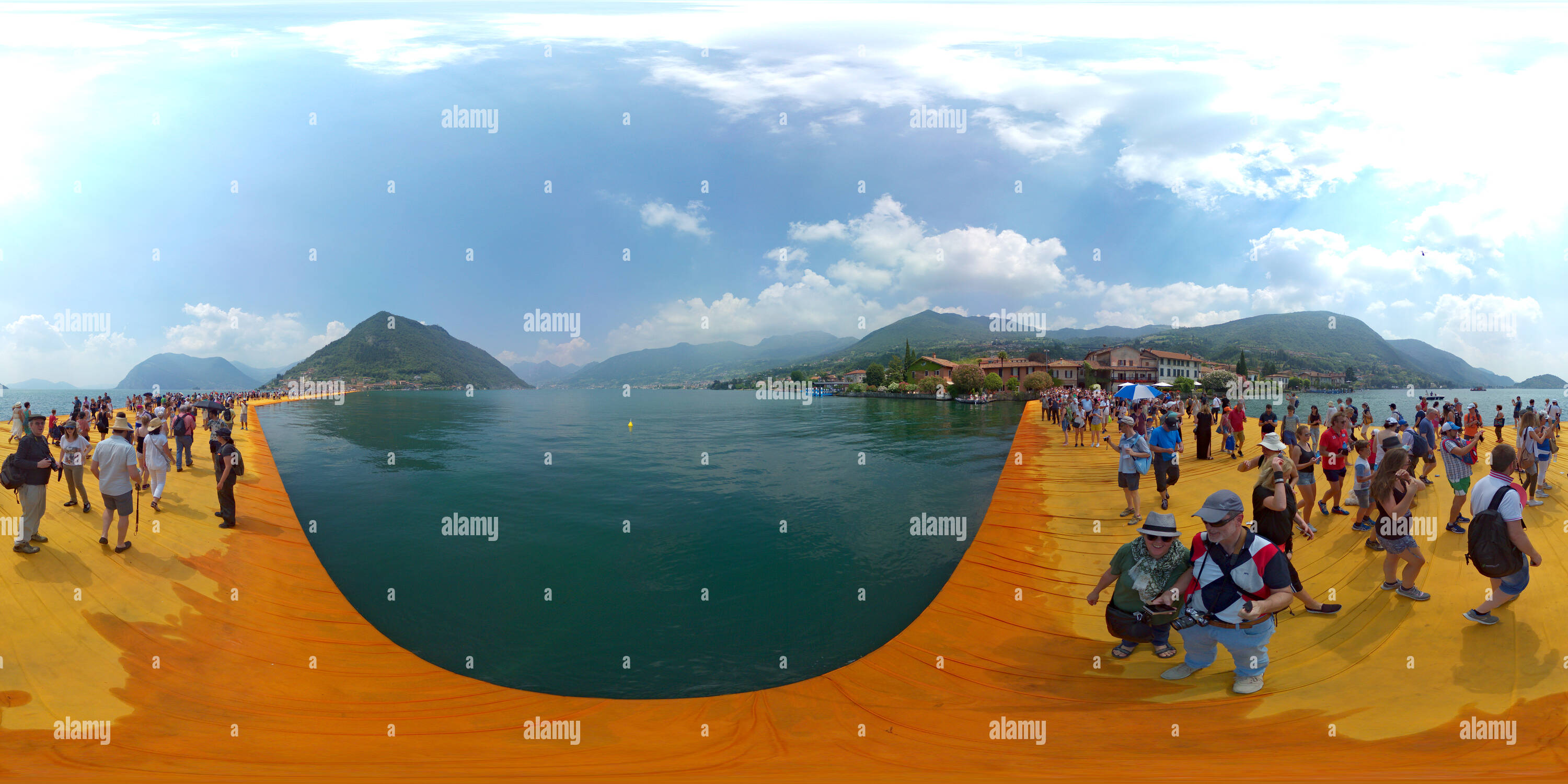 Visualizzazione panoramica a 360 gradi di Floatingpiers1