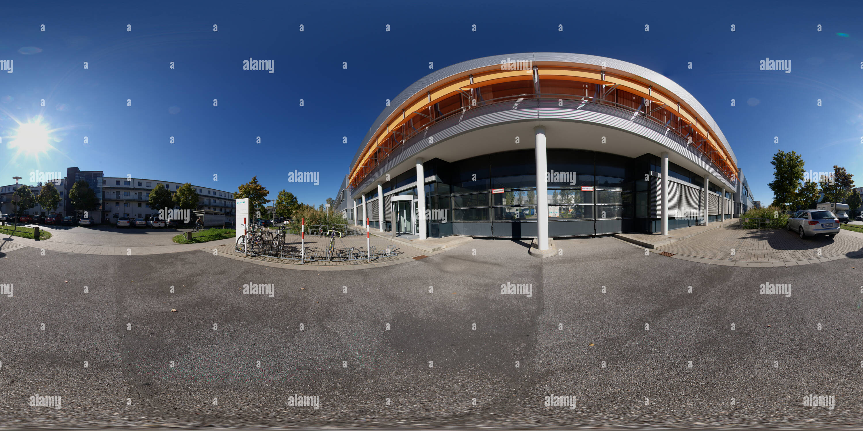 Visualizzazione panoramica a 360 gradi di Erlangen, Luise-Kiesselbach-Straße