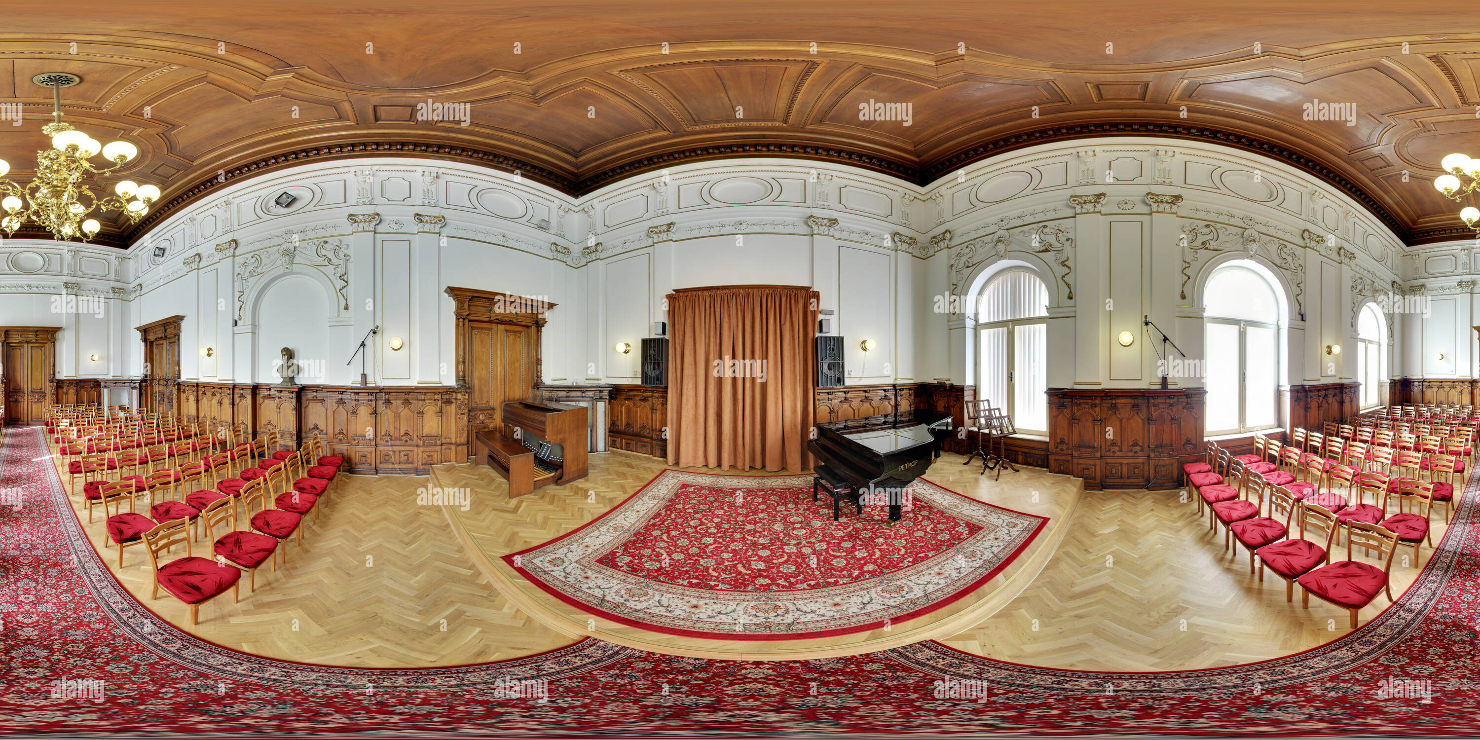 Visualizzazione panoramica a 360 gradi di Koncertní sál základní školy umělecké Frýdku ve-Místku