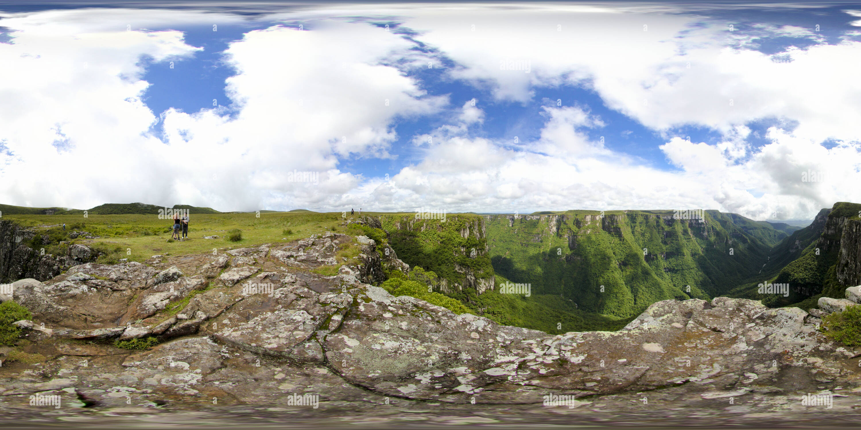 Visualizzazione panoramica a 360 gradi di Cânion Fortaleza 2