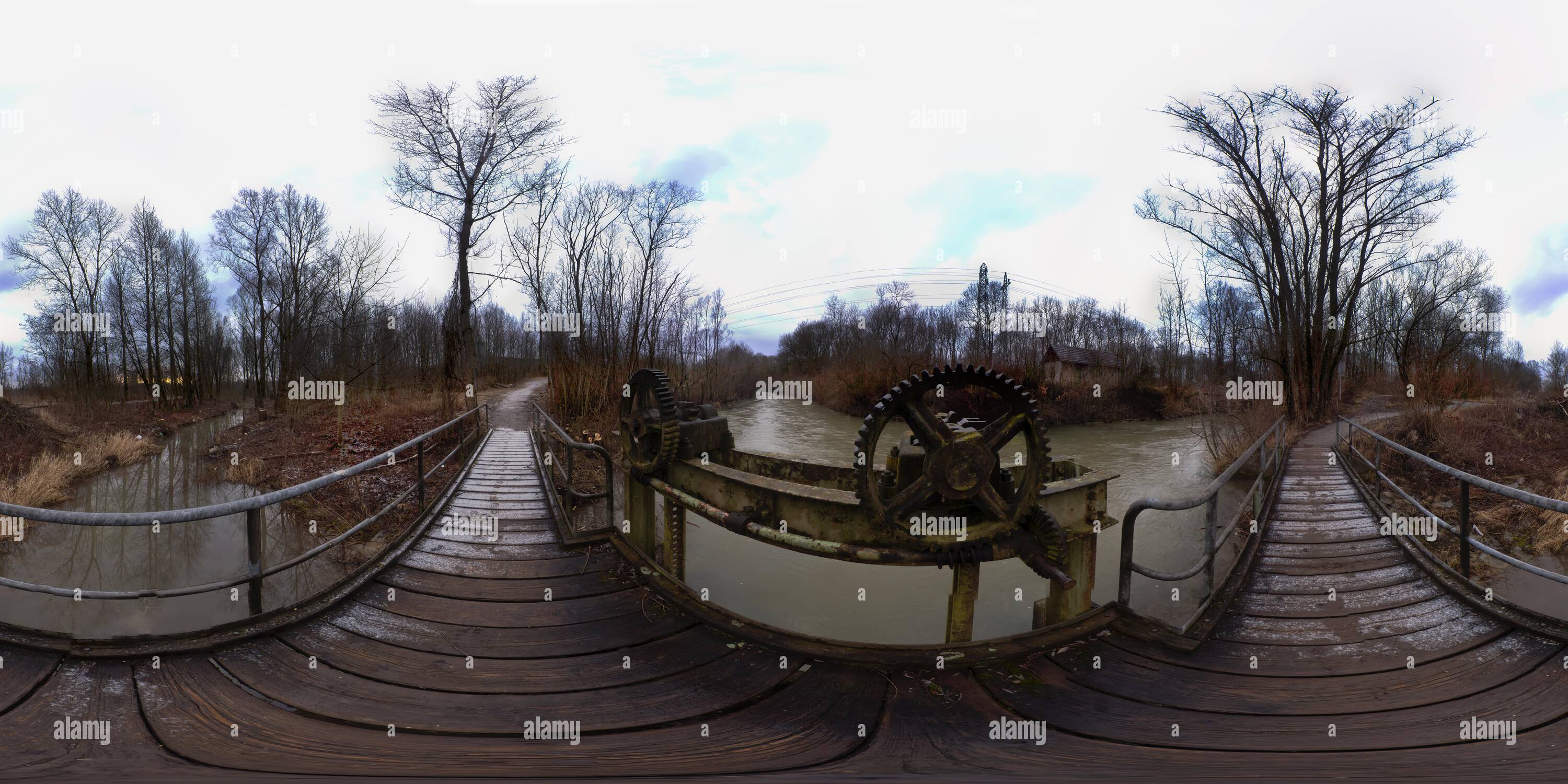 Visualizzazione panoramica a 360 gradi di Traun, Schleuse