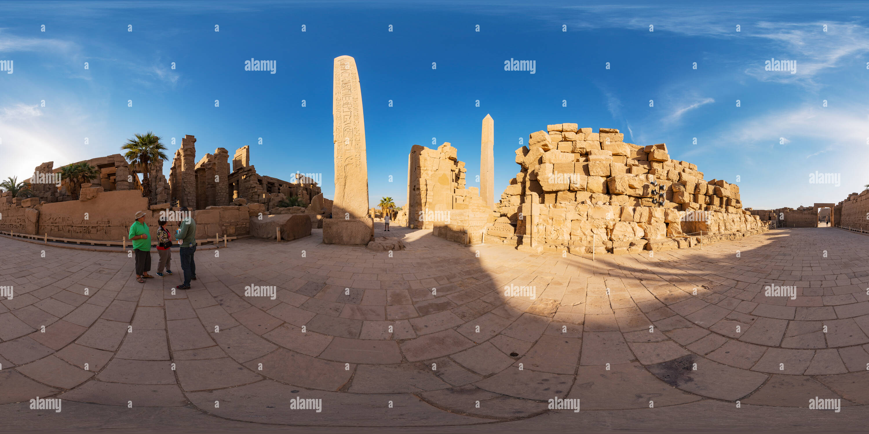 Visualizzazione panoramica a 360 gradi di Karnak-Temple - Obelisco di Thutmosis I presso il tribunale centrale