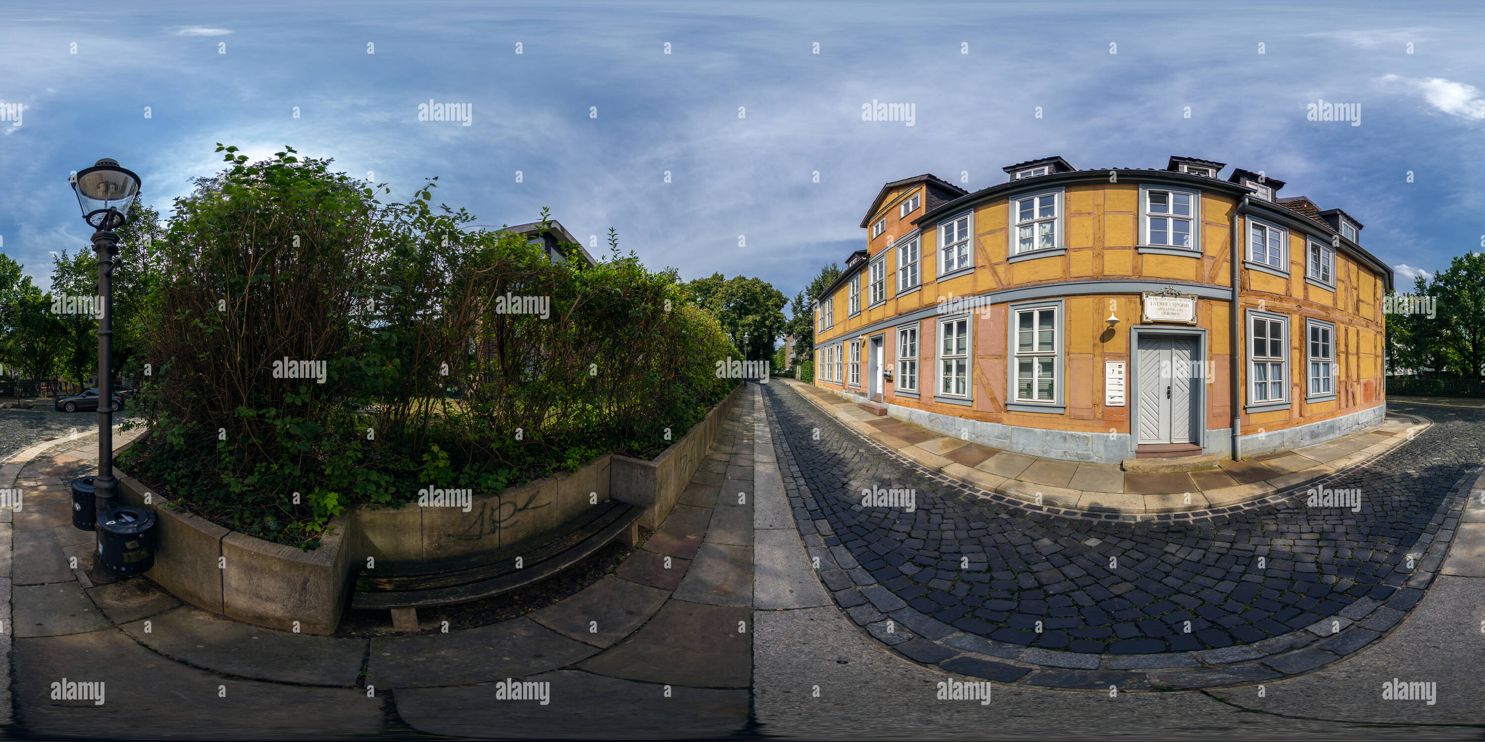 Visualizzazione panoramica a 360 gradi di Lois Spohr House Braunschweig