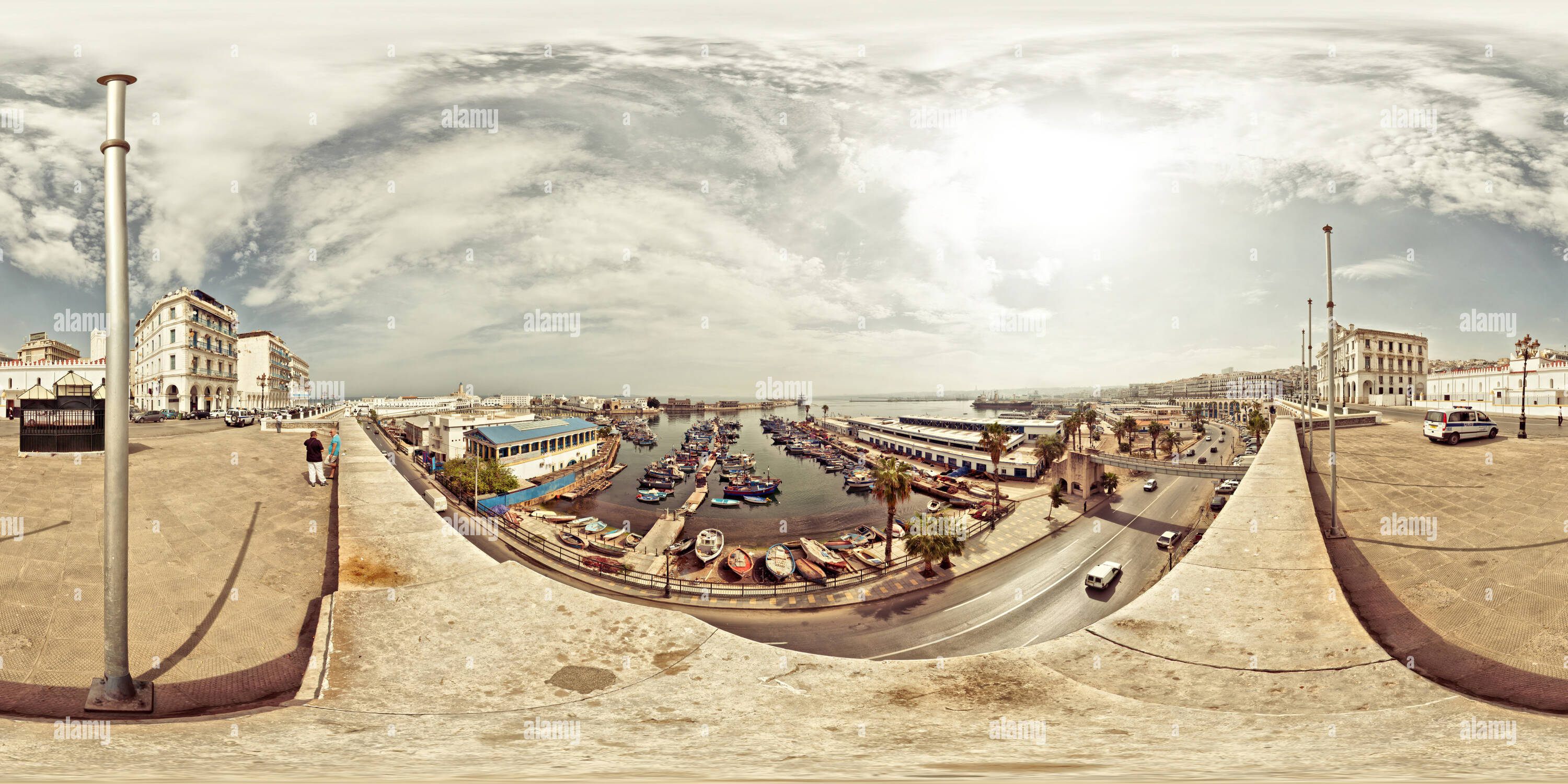 Visualizzazione panoramica a 360 gradi di Porto di Algeri