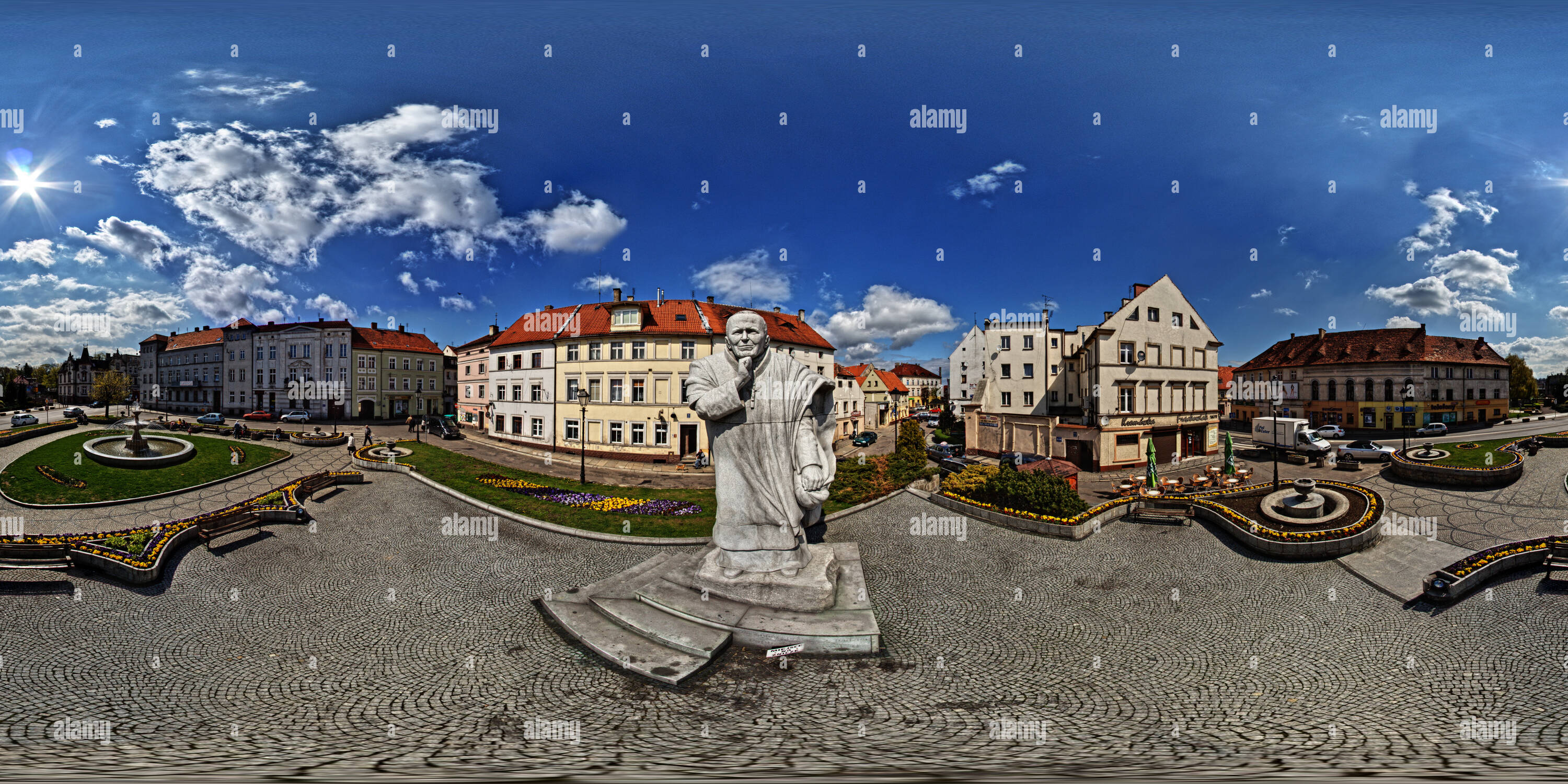 Visualizzazione panoramica a 360 gradi di Plac Jana Pawła II