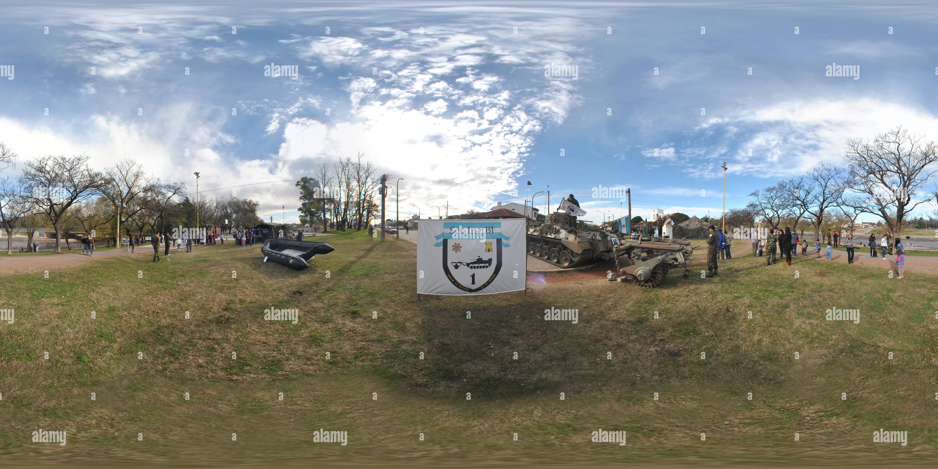 Visualizzazione panoramica a 360 gradi di Argetine giorno Ejercito,